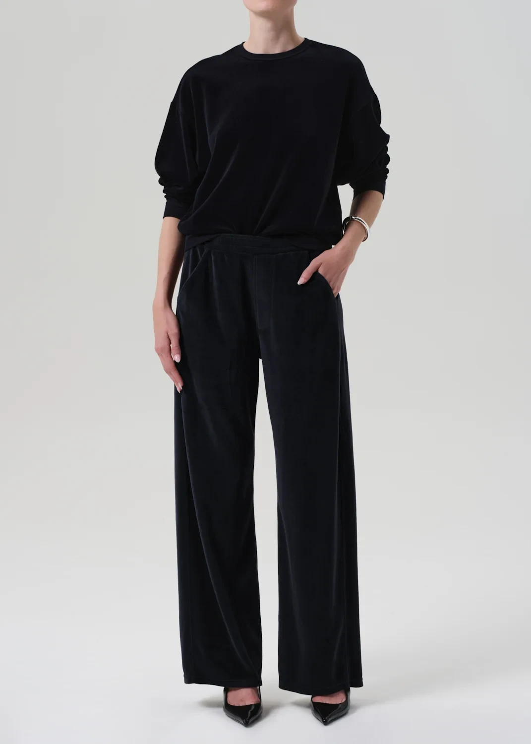 Brynn Drawstring Plush Velour Pant in Notte