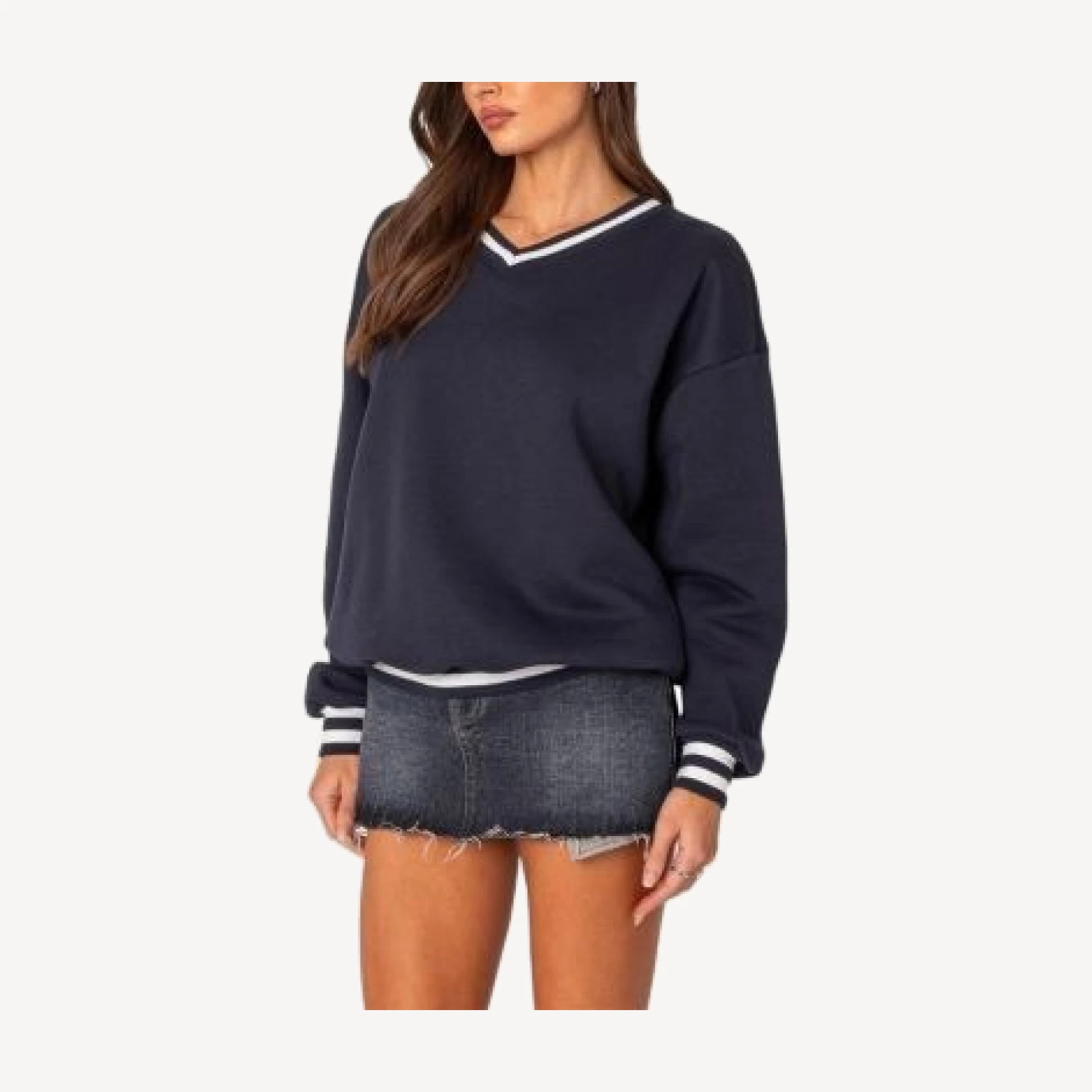 Edikted Caryn Oversized V Neck Sweatshirt