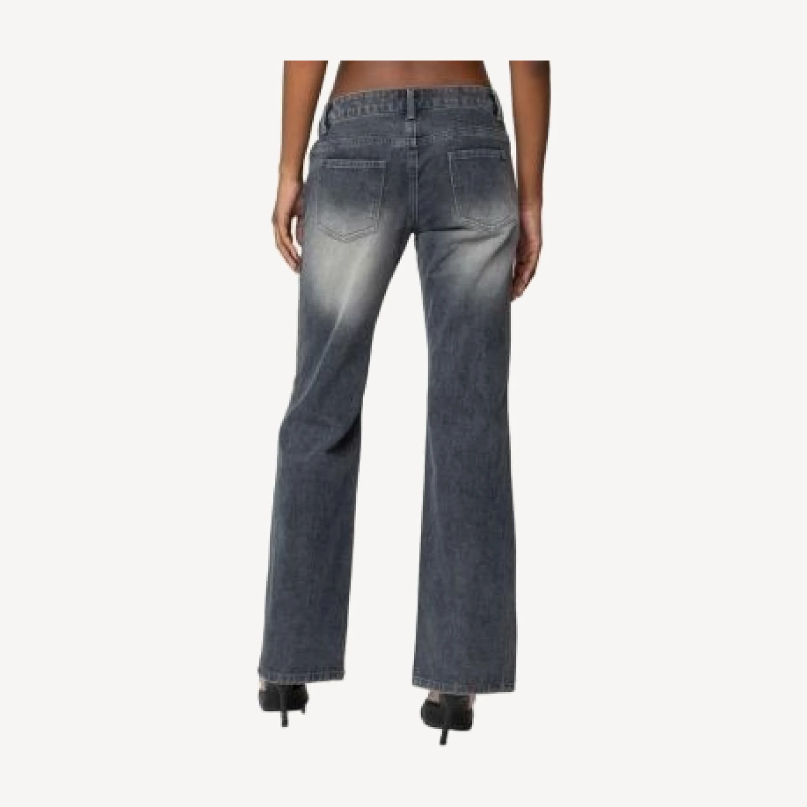 Edikted Alysse Low Rise Gray-Washed Jeans