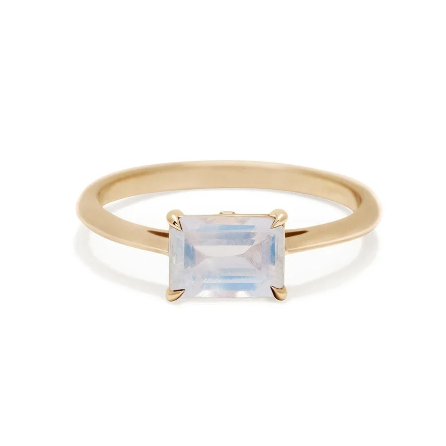 Bea East/West Solitaire Ring - 14k Gold & Rainbow Moonstone (7x5mm)
