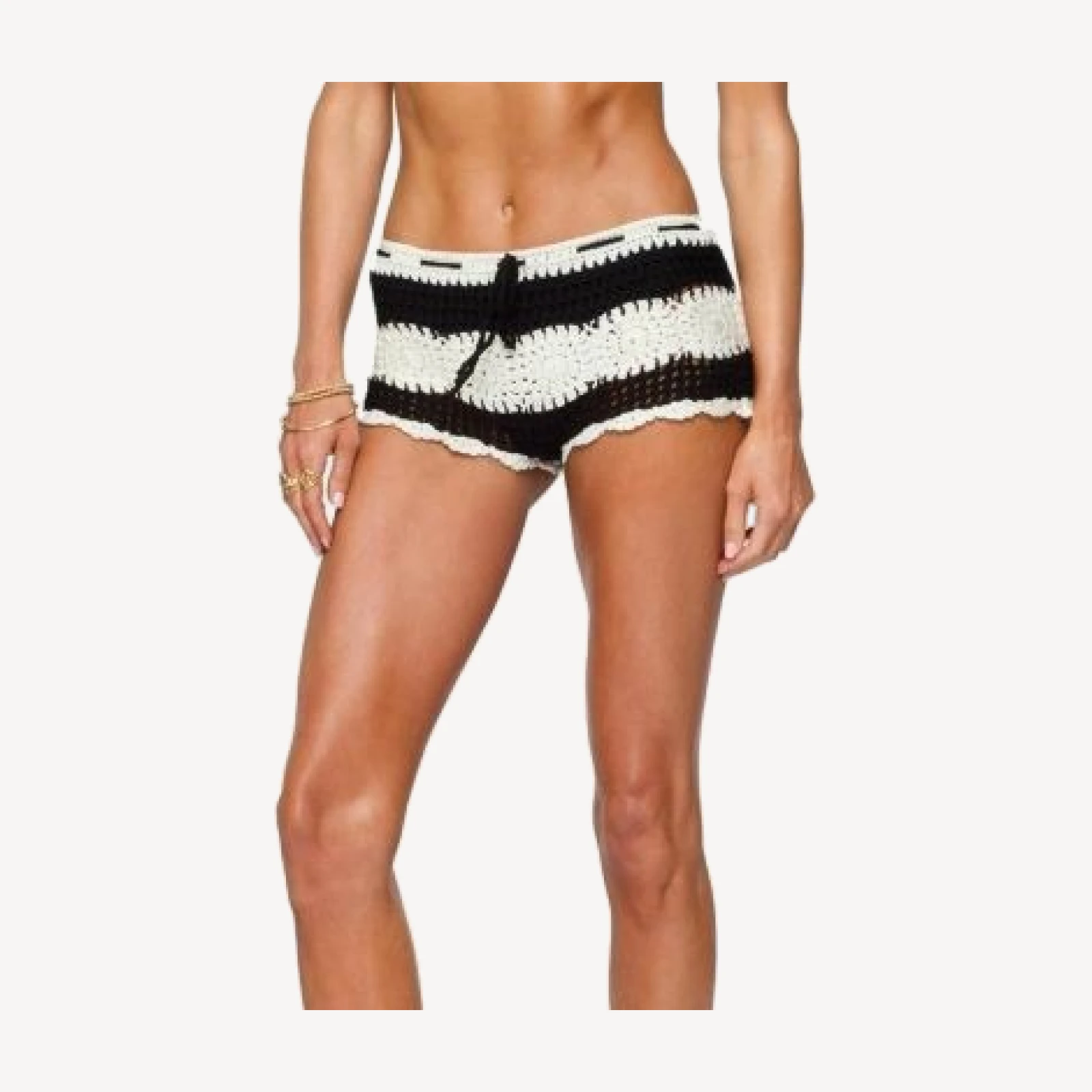 Edikted Tesia Contrast Crochet Shorts