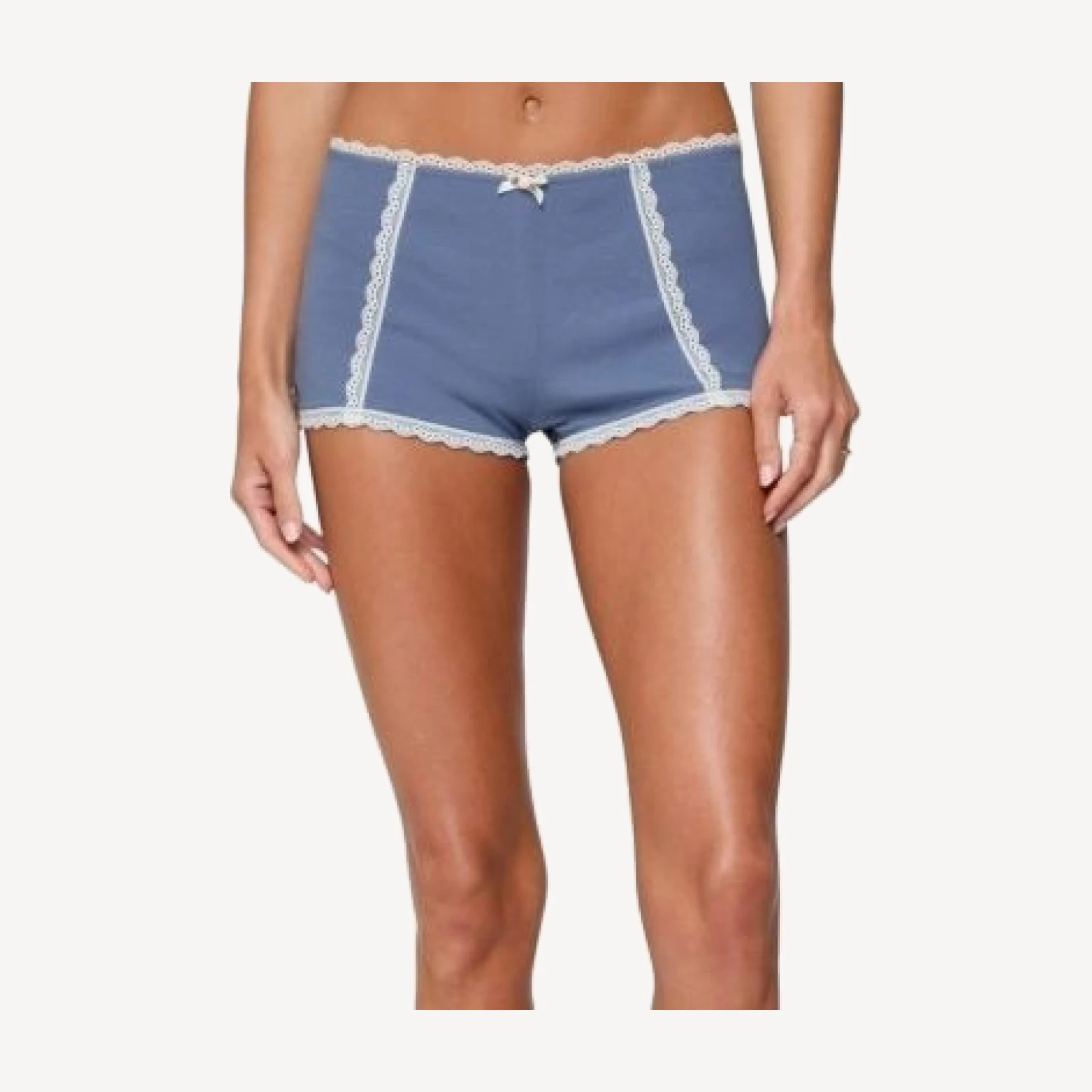 Edikted Eliane Contrast Lacey Shorts