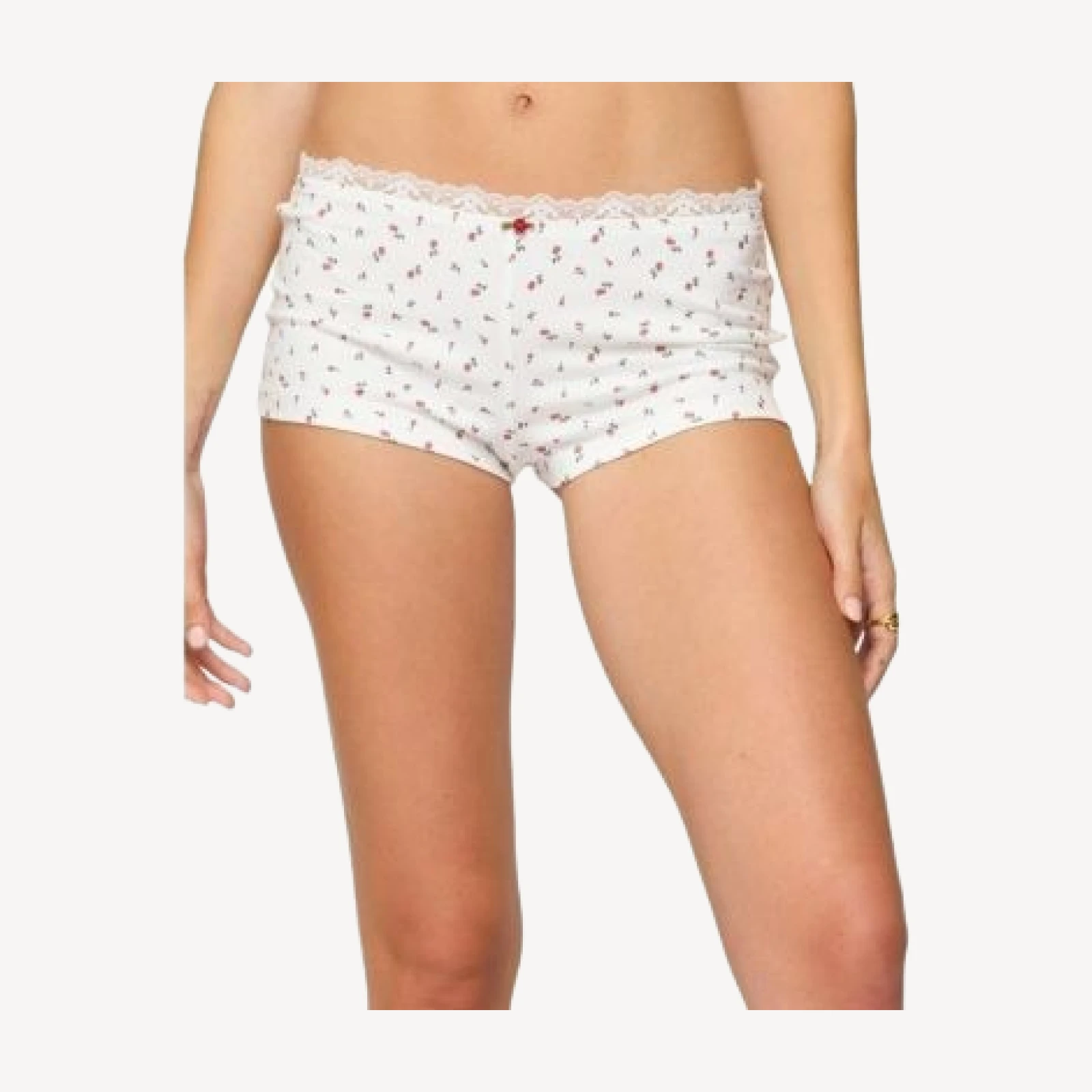 Edikted Viola Floral Lacey Shorts