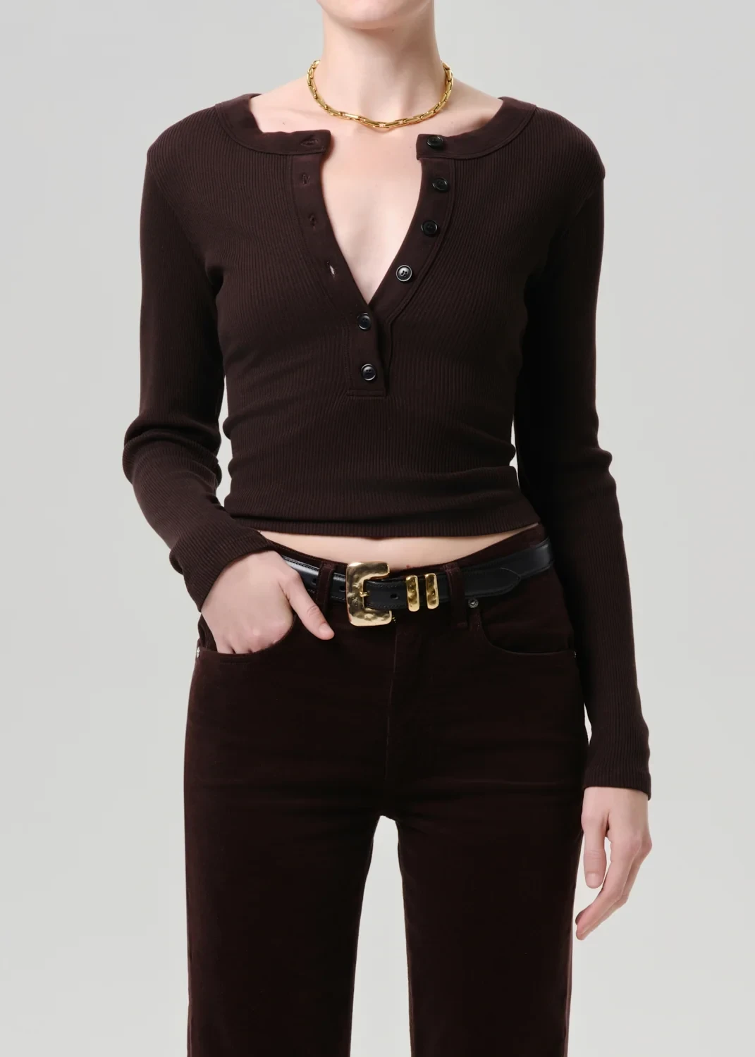 Varra Henley in Chocolate