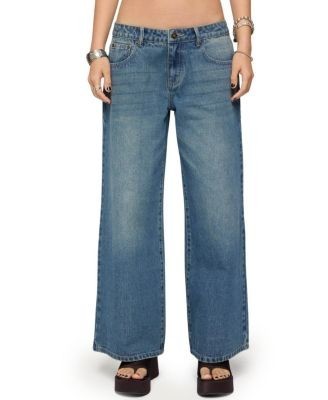 Edikted Petite Vyxen Vintage Washed Low Rise Medium Rinse Wash Jeans