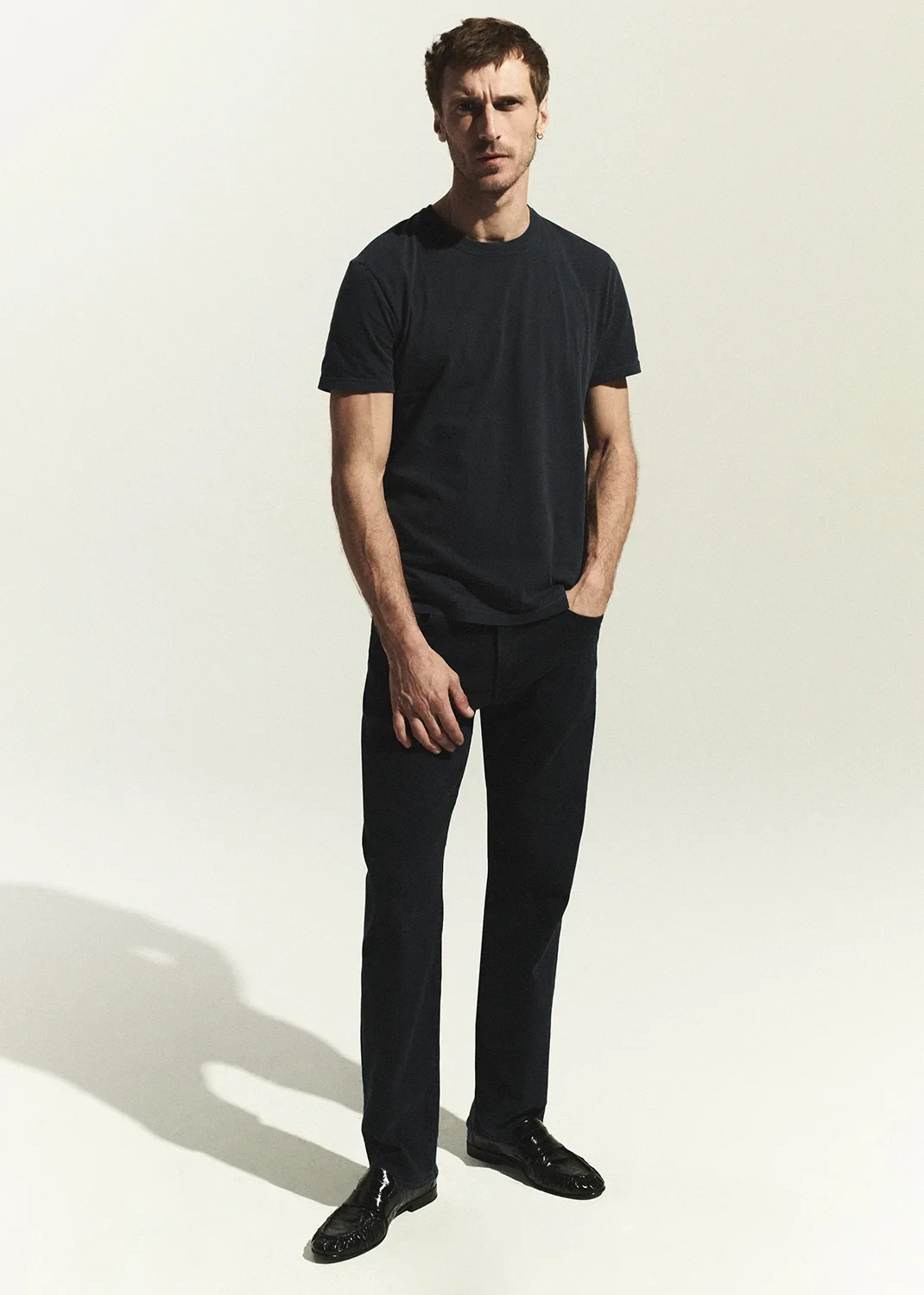 Elijah Straight Perform in Navy