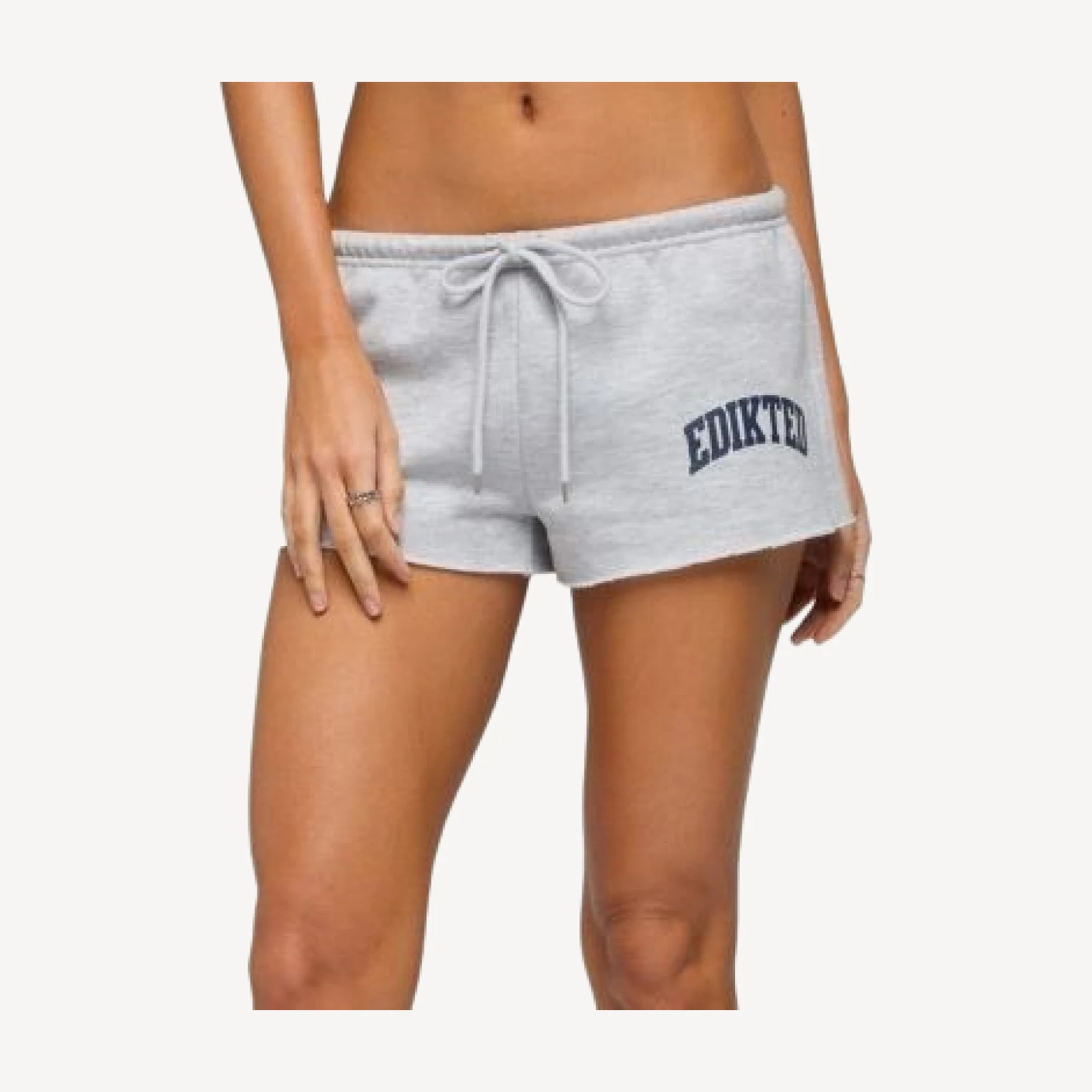 Edikted Sporty Babe Edikted Micro Shorts