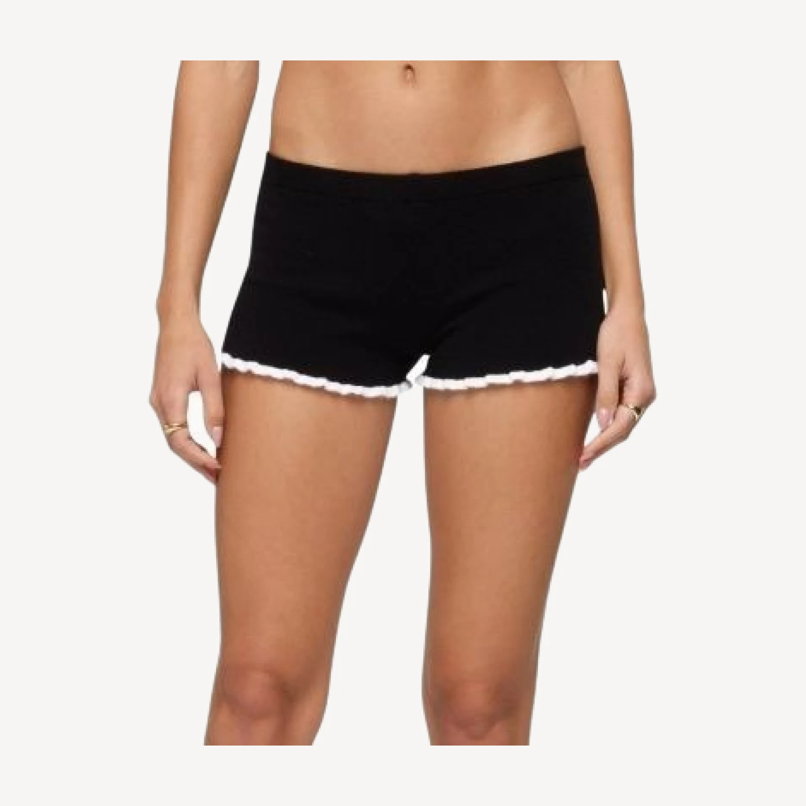 Edikted Saffra Contrast Ruffle Knit Shorts