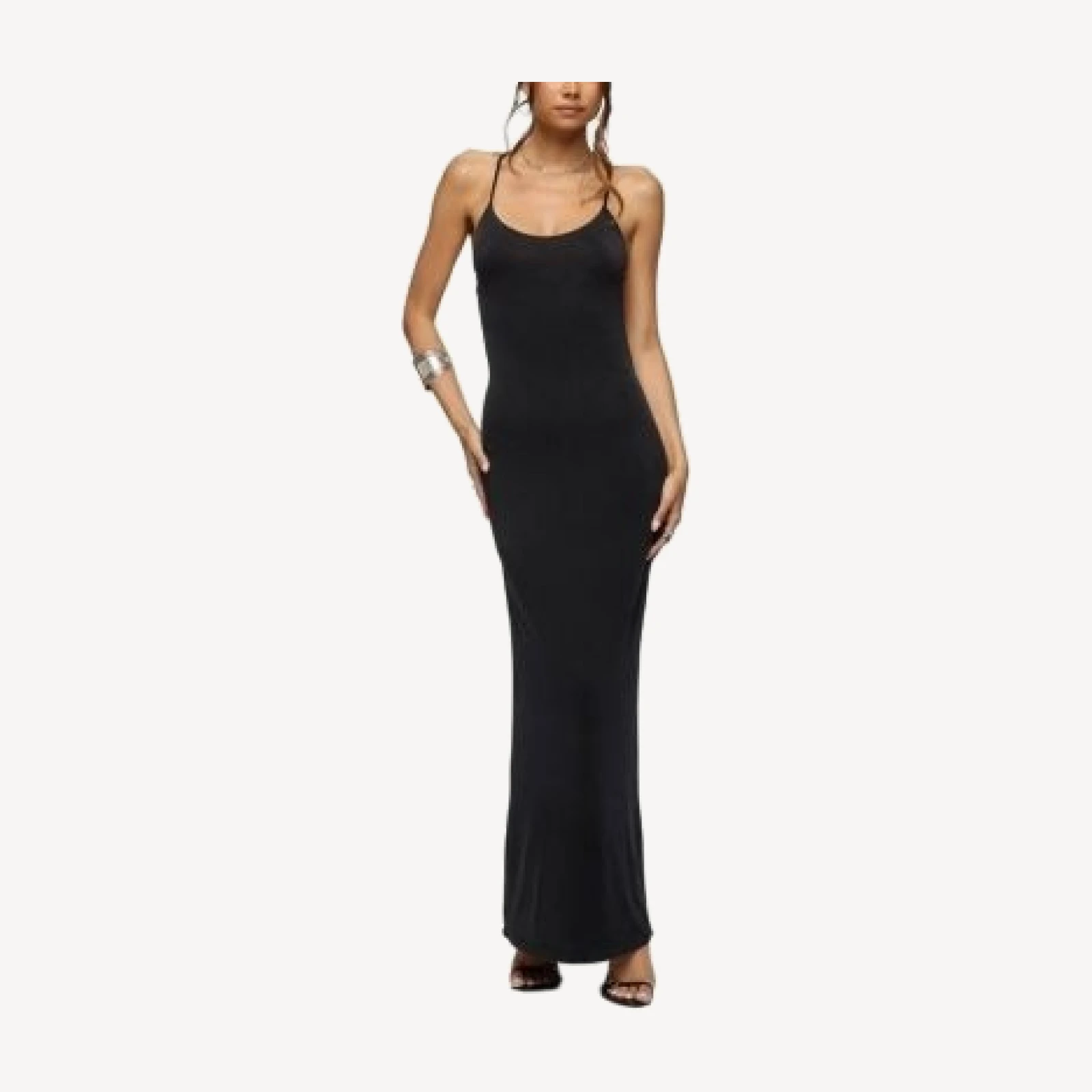 Edikted Zhuri Ring Backless Maxi Dress