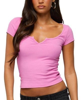 Edikted Jeanna Notch Scoop Neck T Shirt