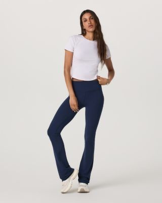Vuori Pose Fitted Tee