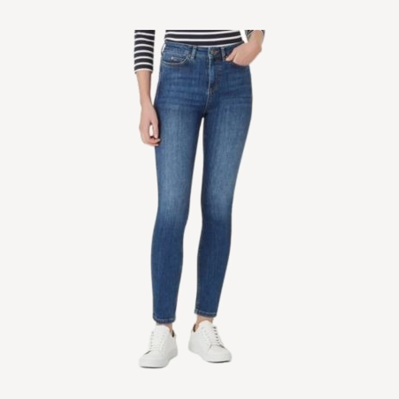 Hobbs London Gia Sculpting Skinny Jeans in Mid Wash