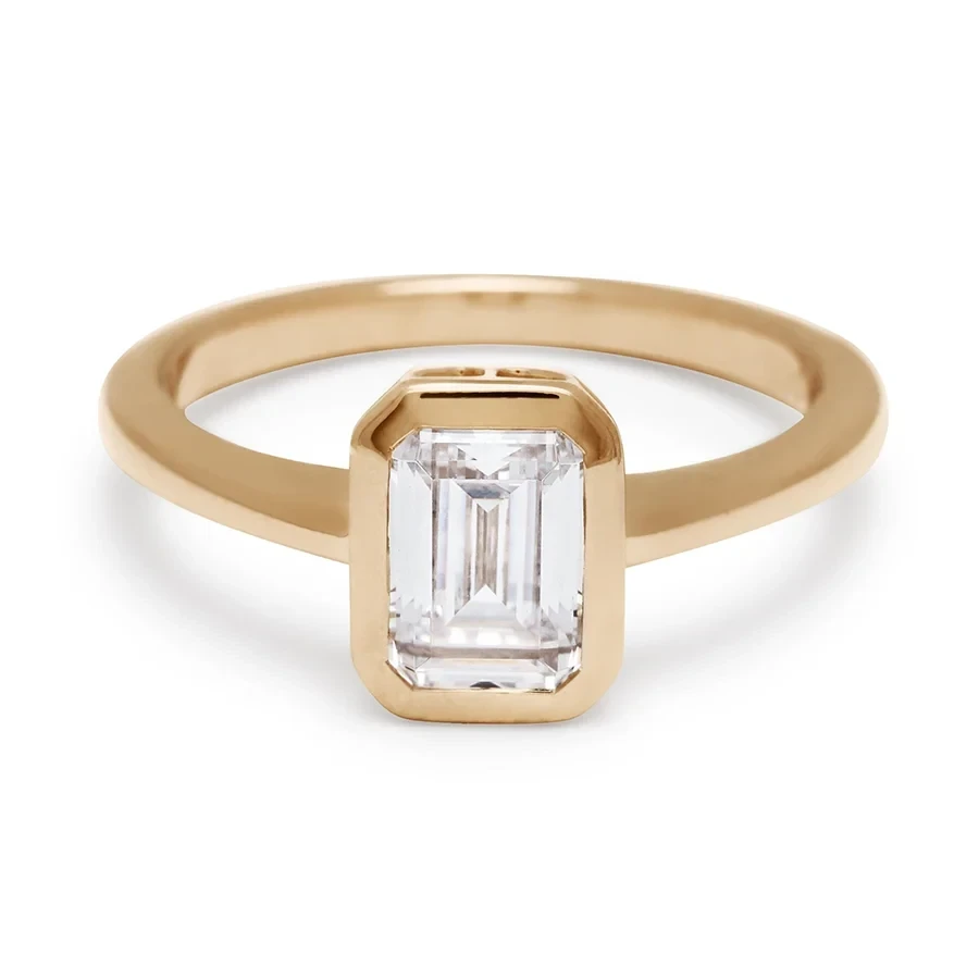 Elongated Bezel Rosette Ring - 14k Gold & Emerald Cut Lab White Diamond