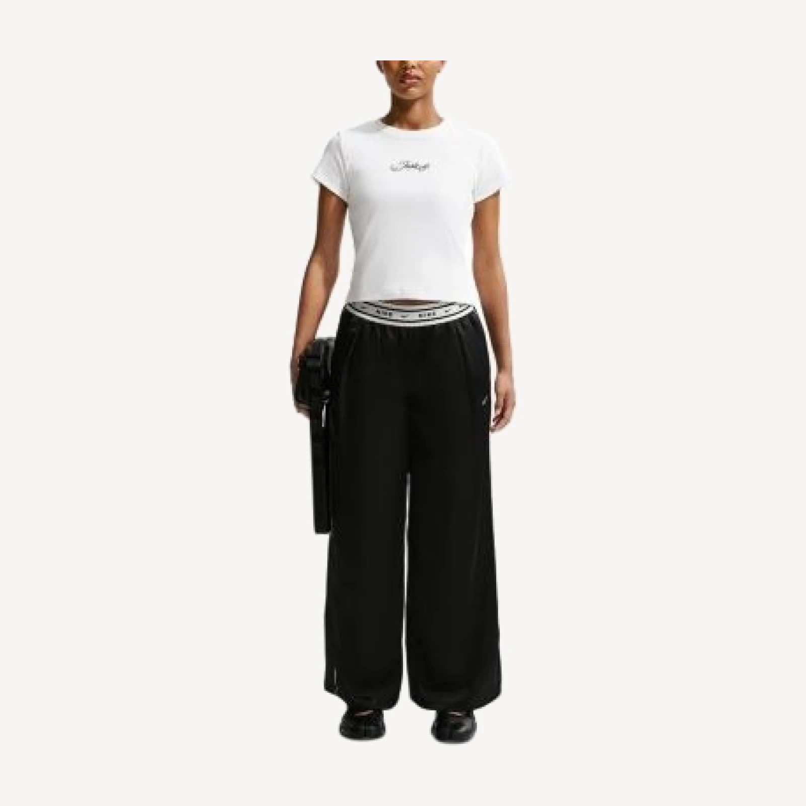Nike Sportswear Women's Ribbed Cropped Tee