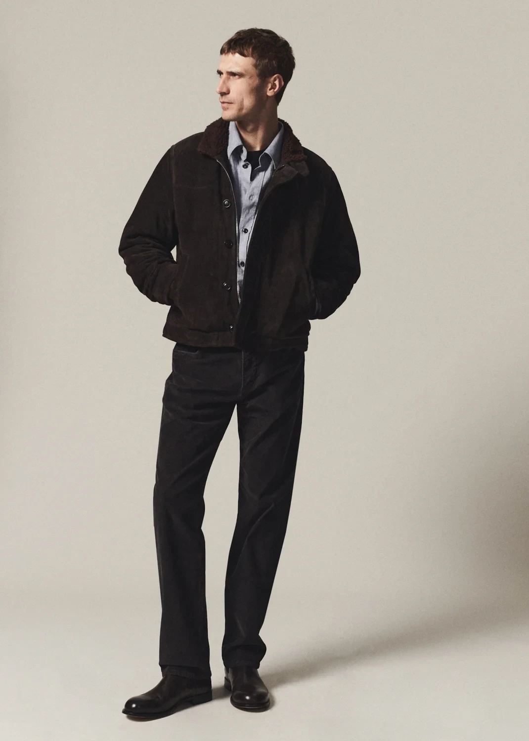 Elijah Straight Corduroy in Charcoal
