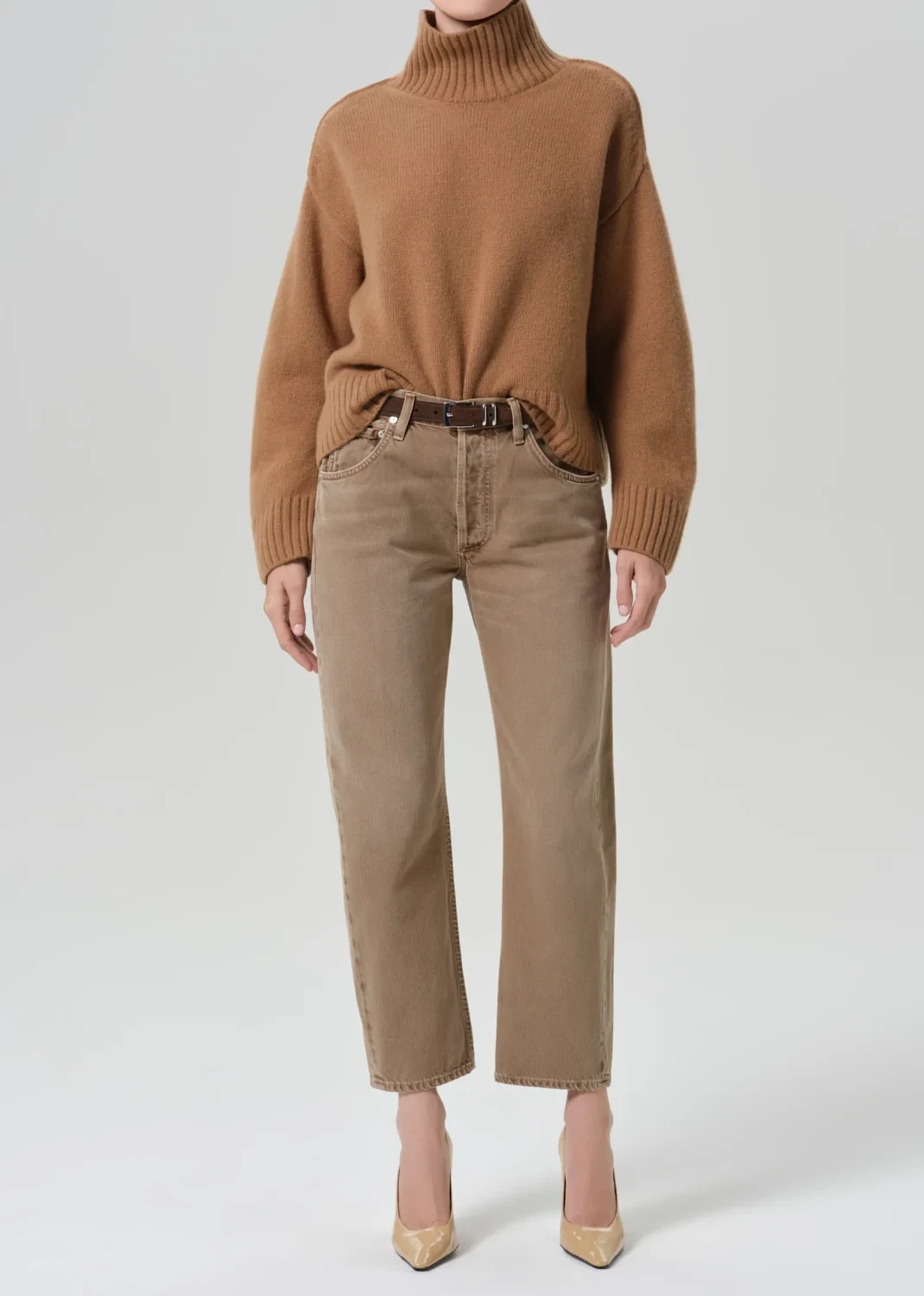 Winslow Boyfriend in Tan