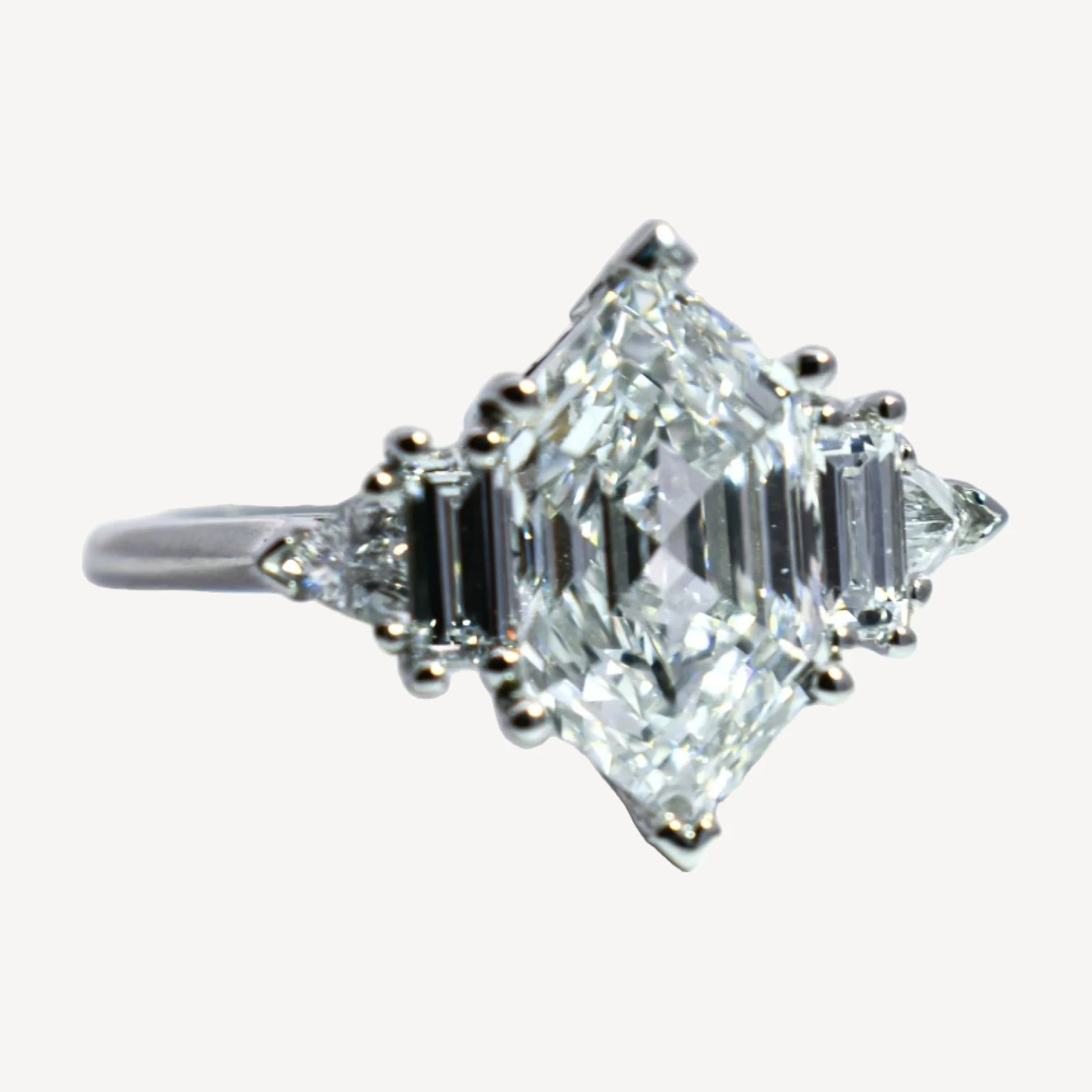 Hex Theda Ring