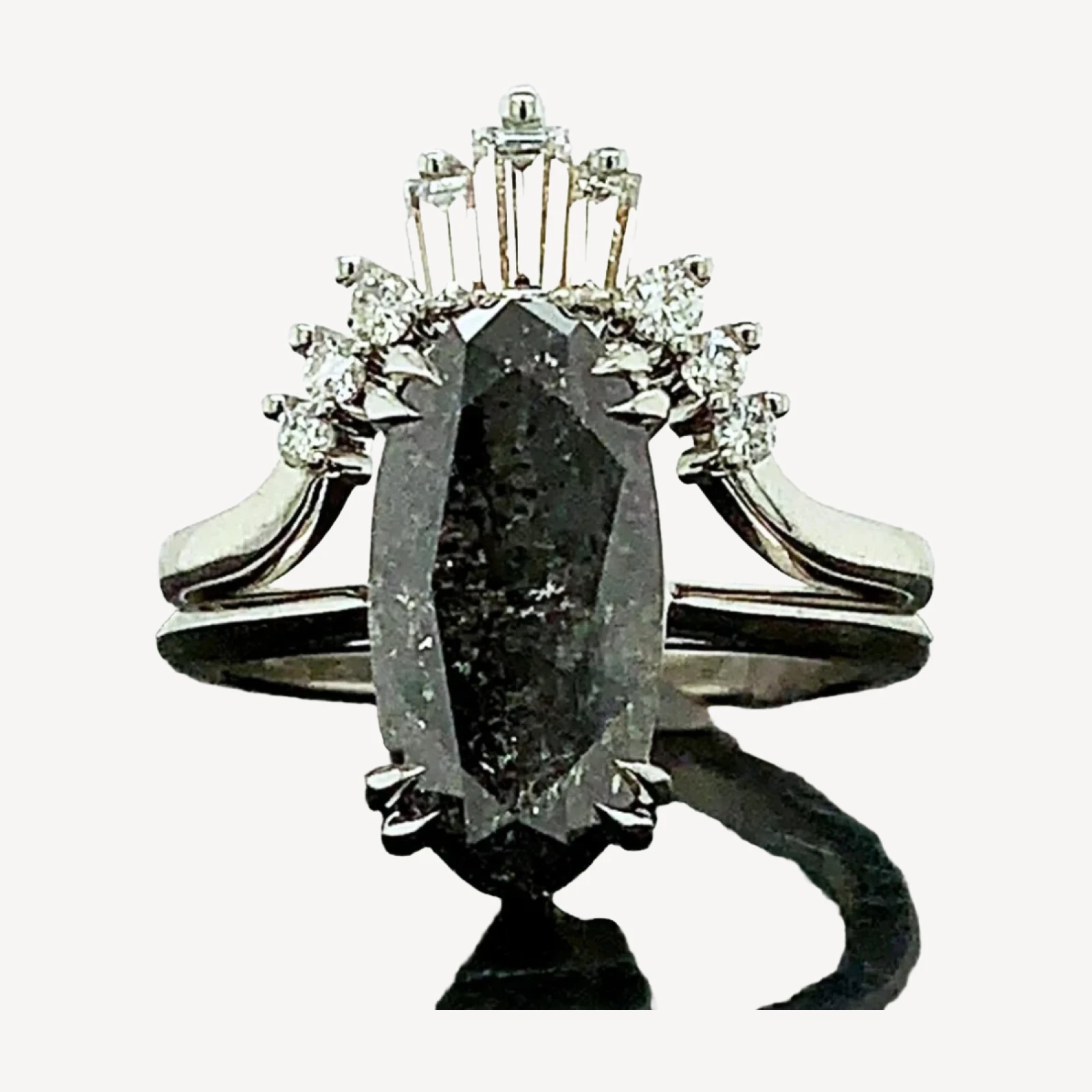 Stardust Bea Ring