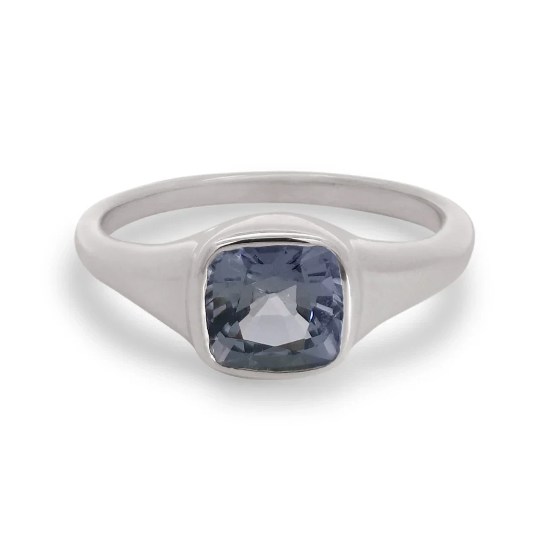 Creo Ring - Sterling Silver & Grey Spinel