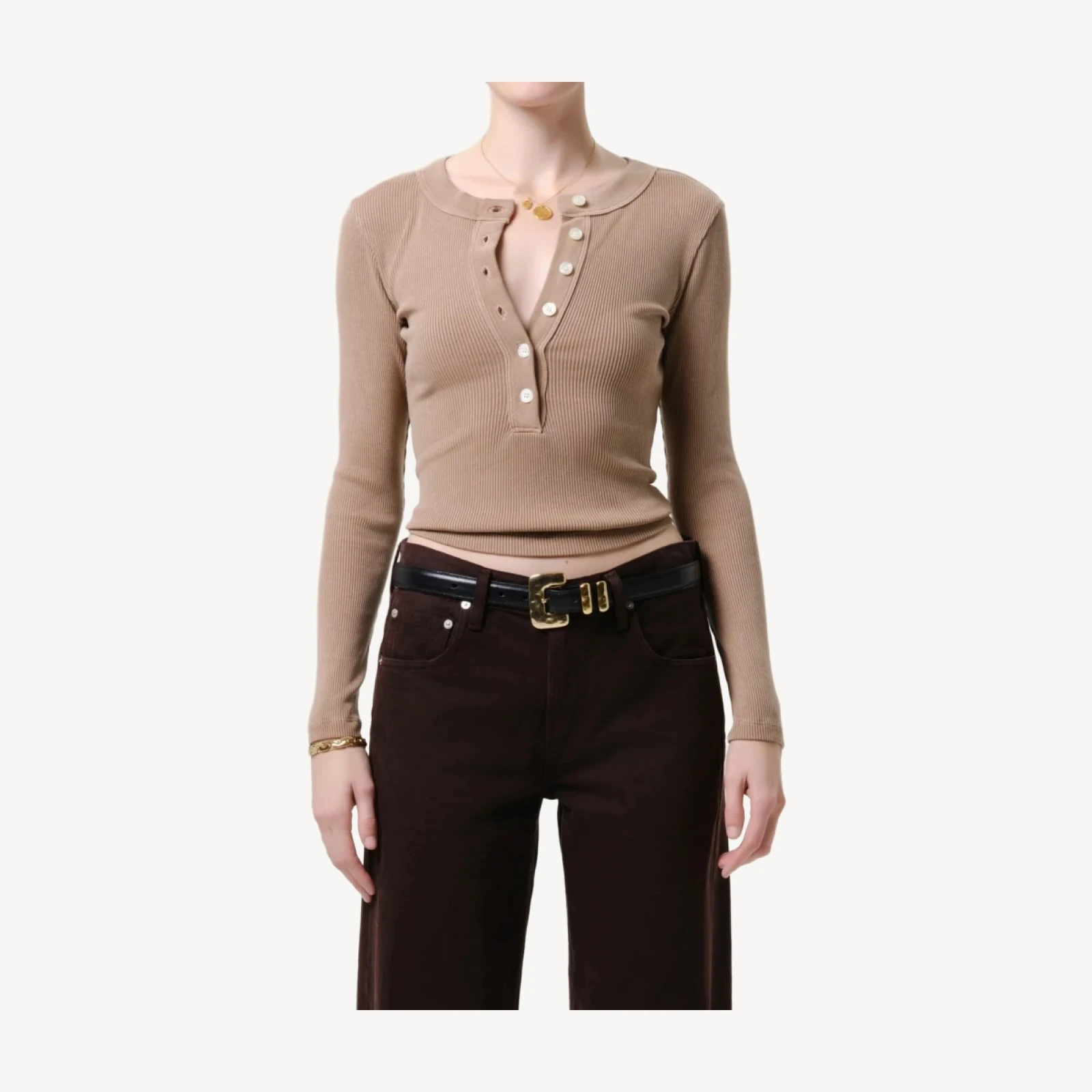 Varra Henley in Moth