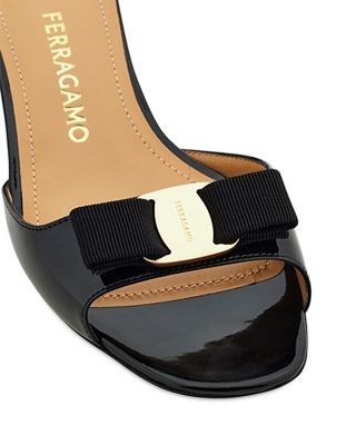 Ferragamo Women's Vanilla Sandals