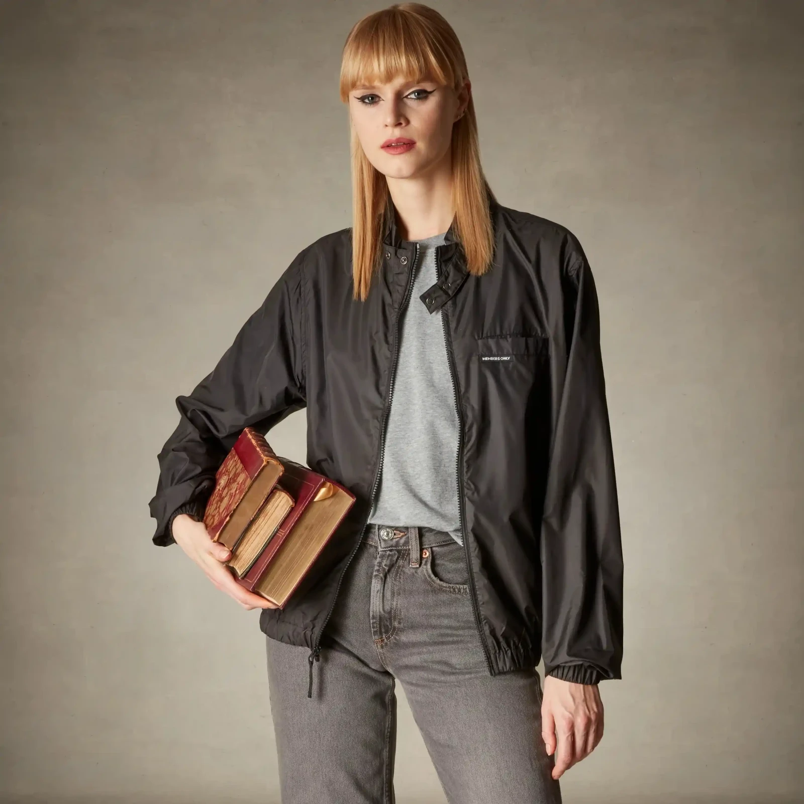 Women's Oversized Packable Windbreaker Jacket