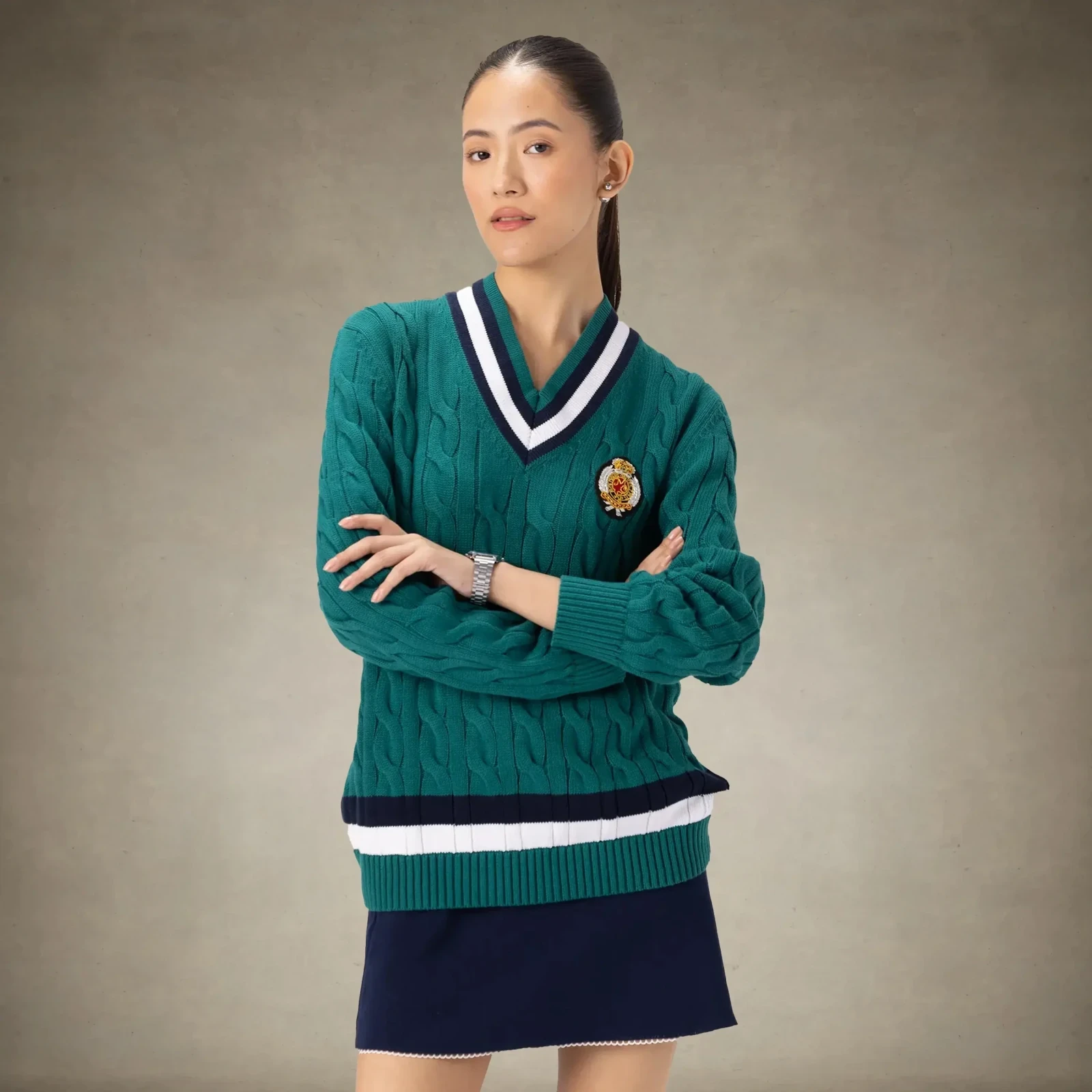 Women's Oversized Cable Knit Cricket Sweater