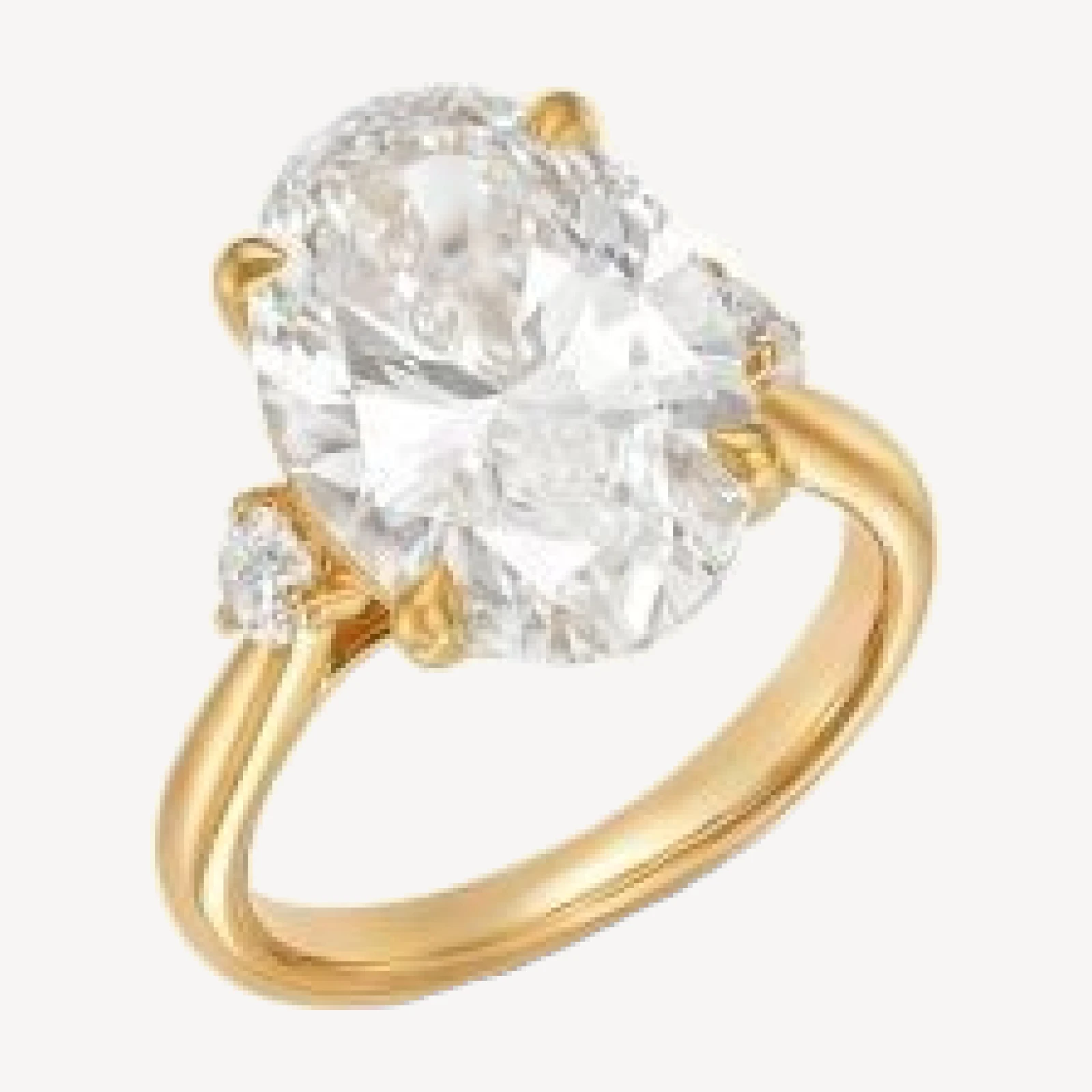 Bloomingdale's Fine Collection Luxe Collection Certified Lab Grown Diamond Oval Claw Prong Engagement Ring in 18K Yellow Gold, 6.25 tcw