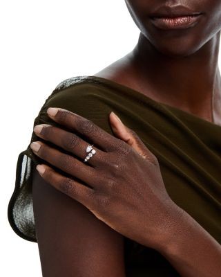 Bloomingdale's Fine Collection Luxe Collection Certified Lab Grown Diamond Graduated Round & Pear Ring in 14K Gold, 1.0 tcw