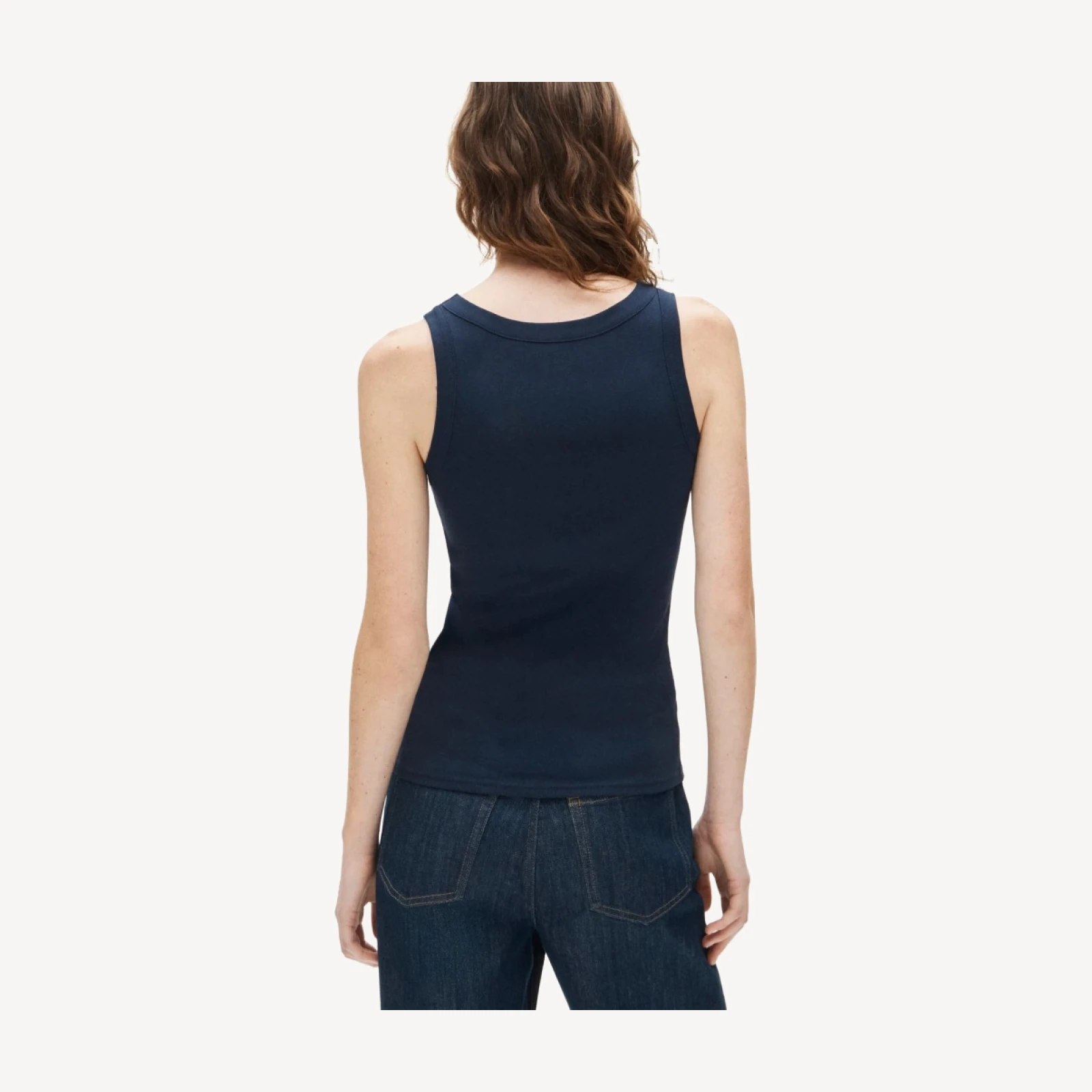 New perfect-fit high-neck tank top