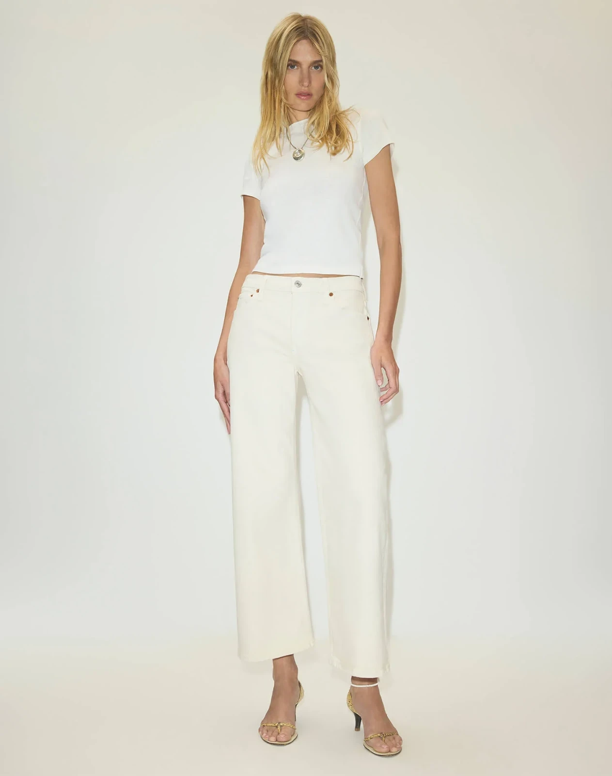 Comfort Stretch Mid Rise Wide Leg Crop