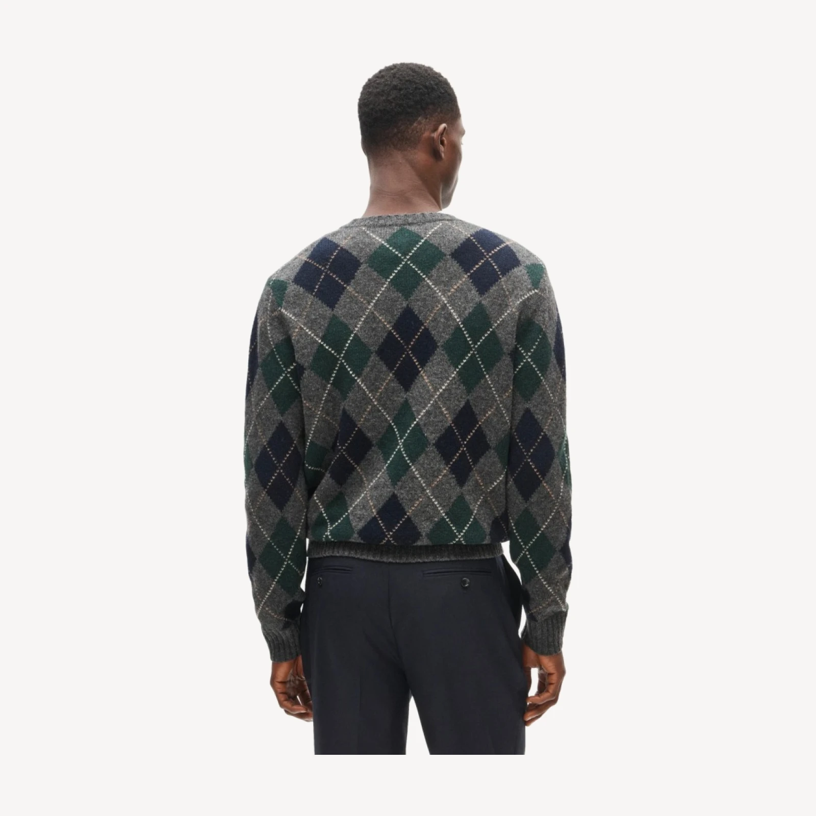 Wool V-neck sweater in argyle