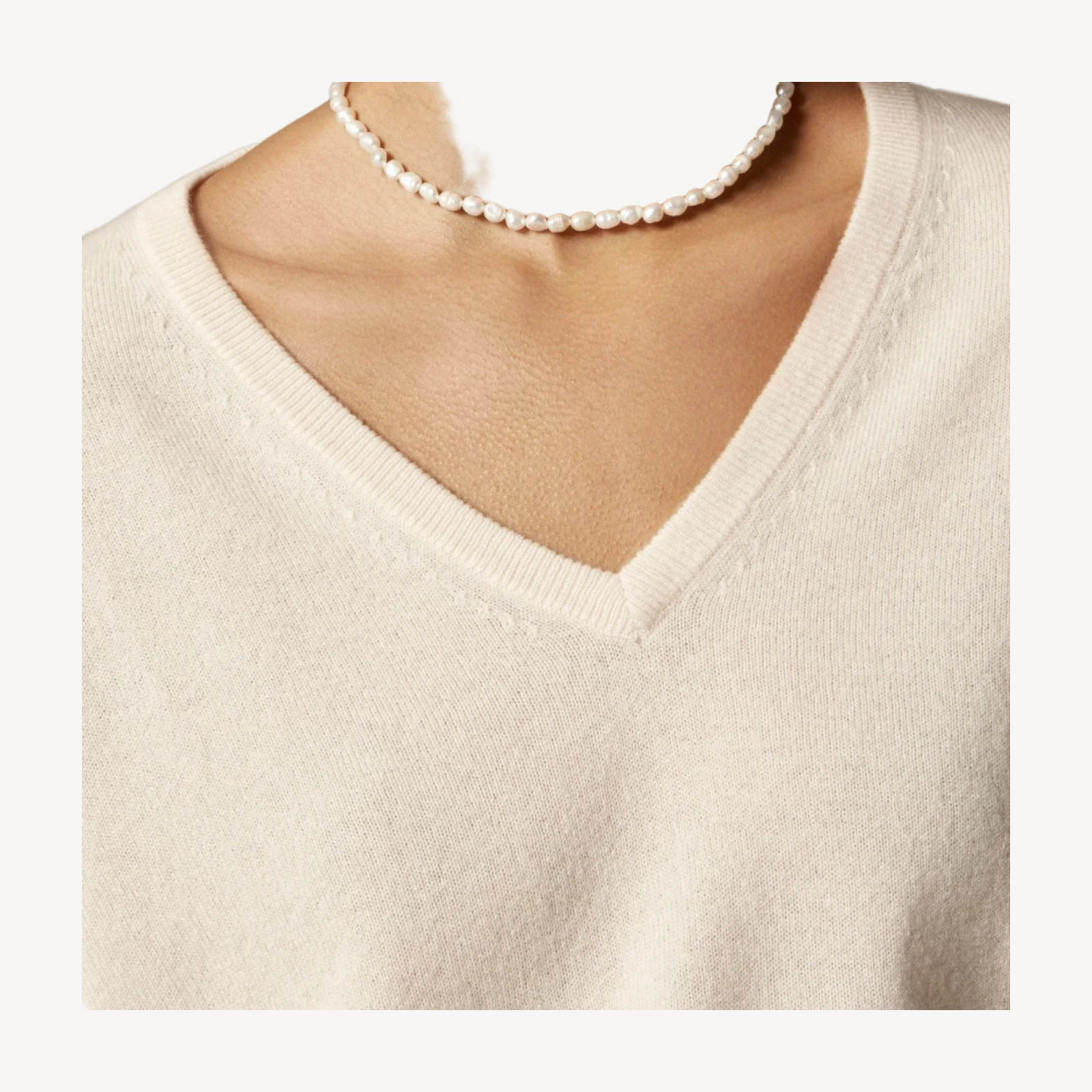 Cashmere relaxed cropped V-neck sweater