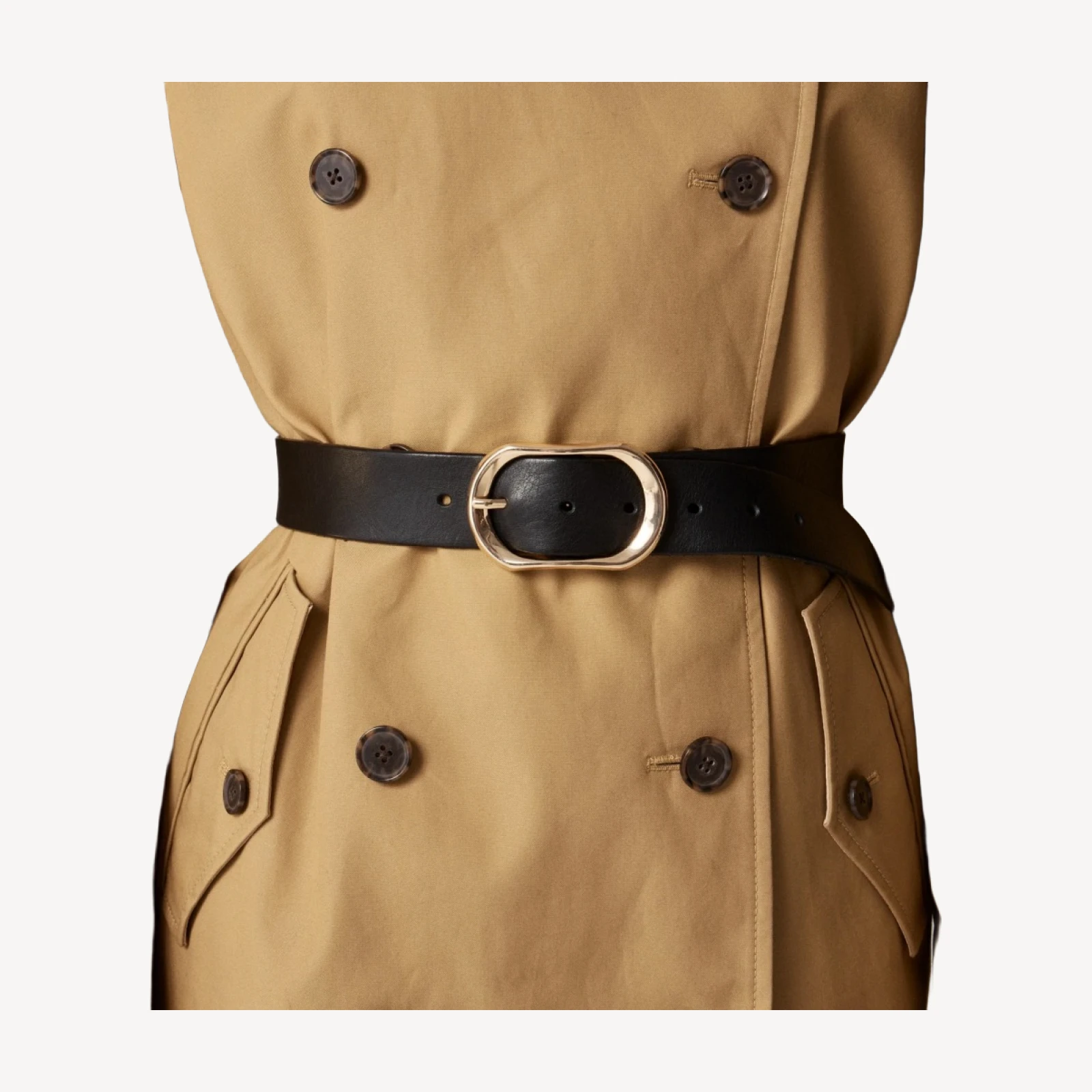 Oval buckle belt in Italian leather