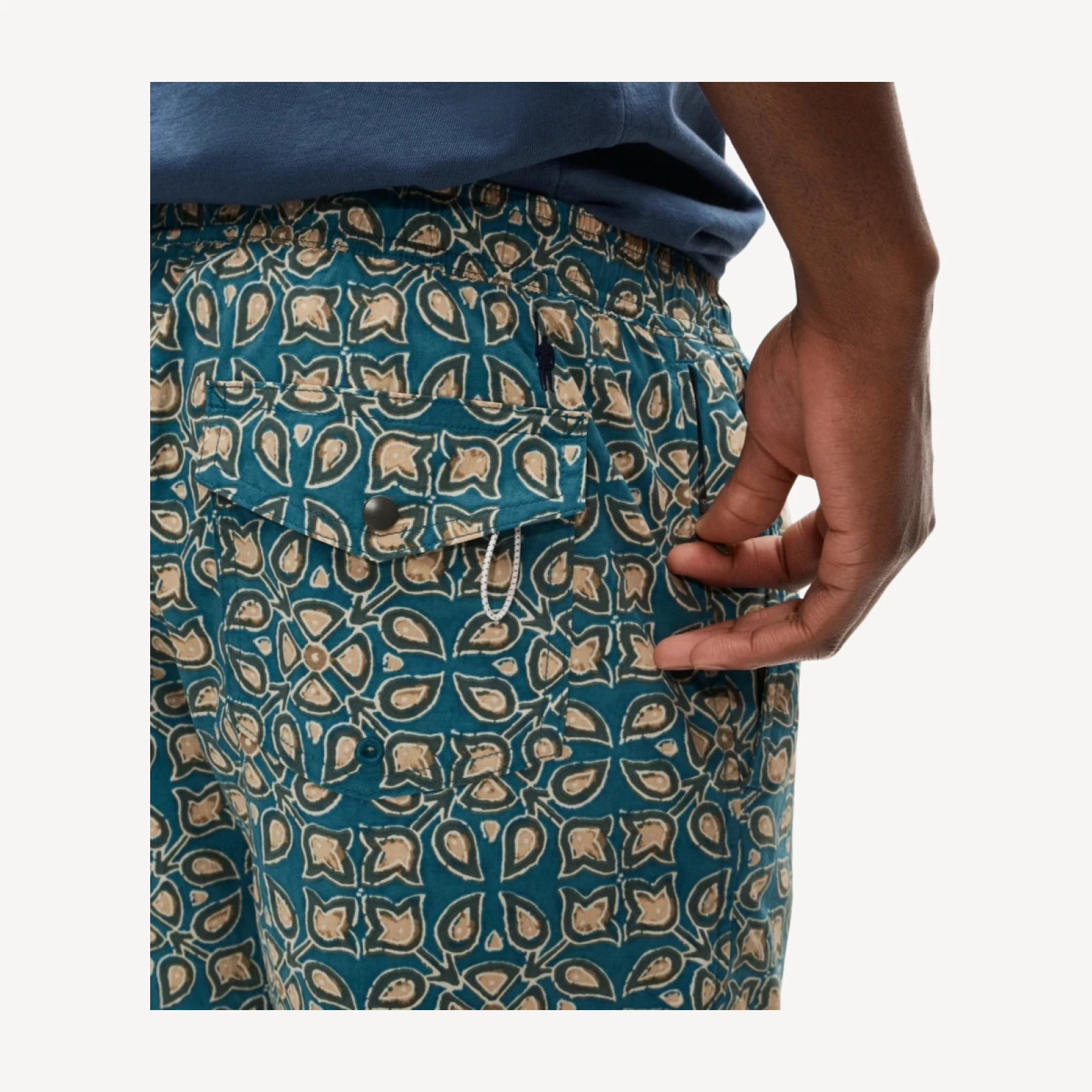 6" soft-lined stretch swim trunk