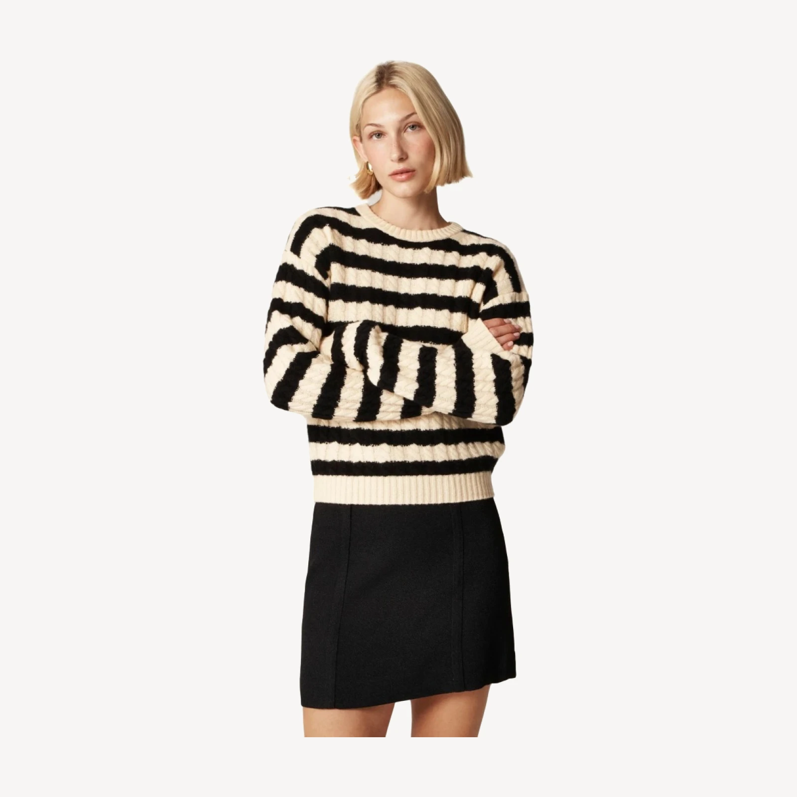 Perfect cashmere cable-knit crewneck sweater in stripe