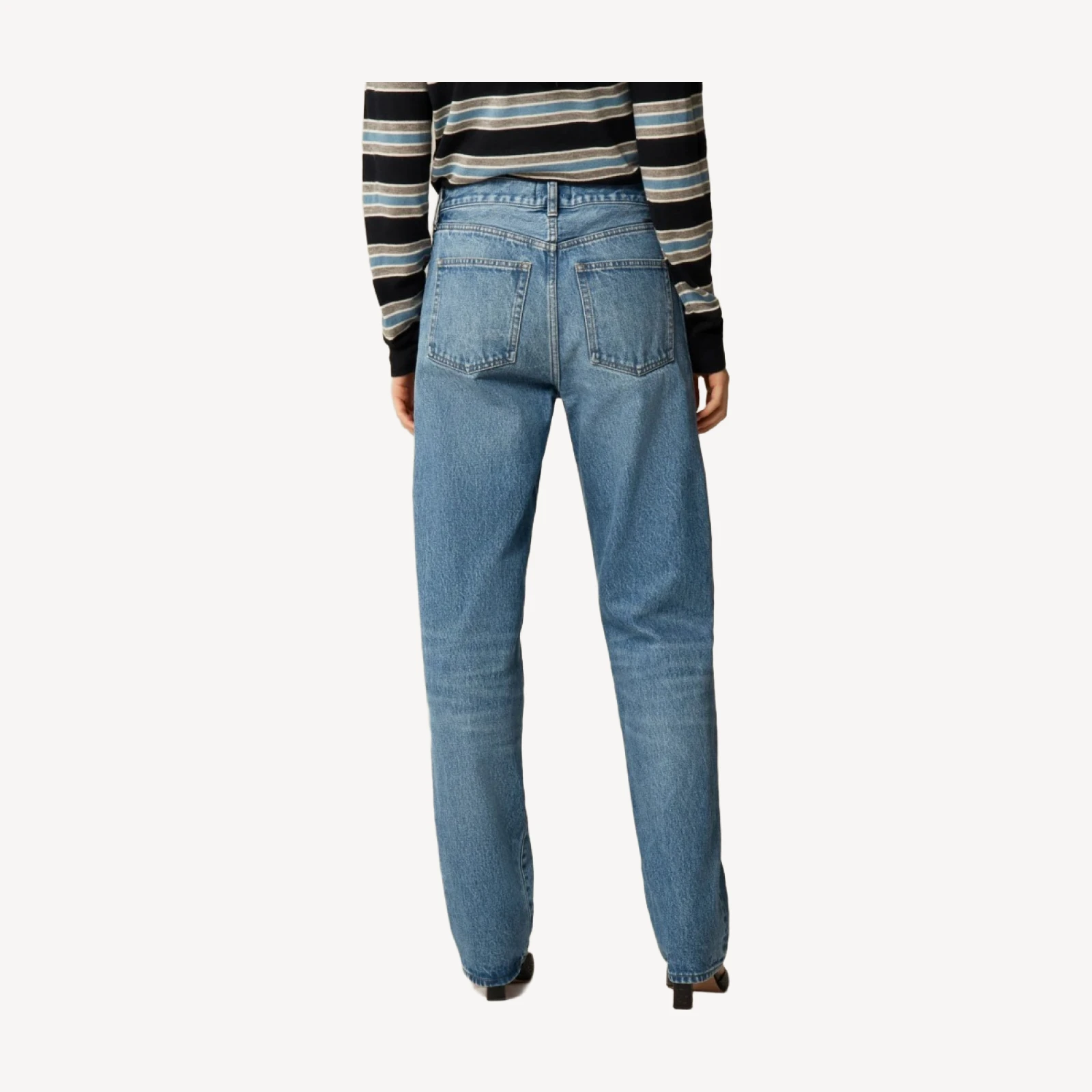 Slouchy jean