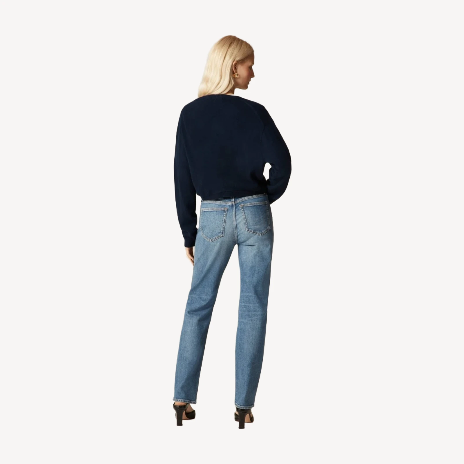 Nipped straight jean in stretch