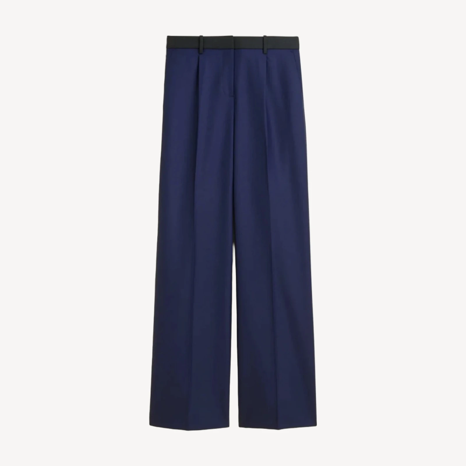 Relaxed-fit pleated pant in wool blend