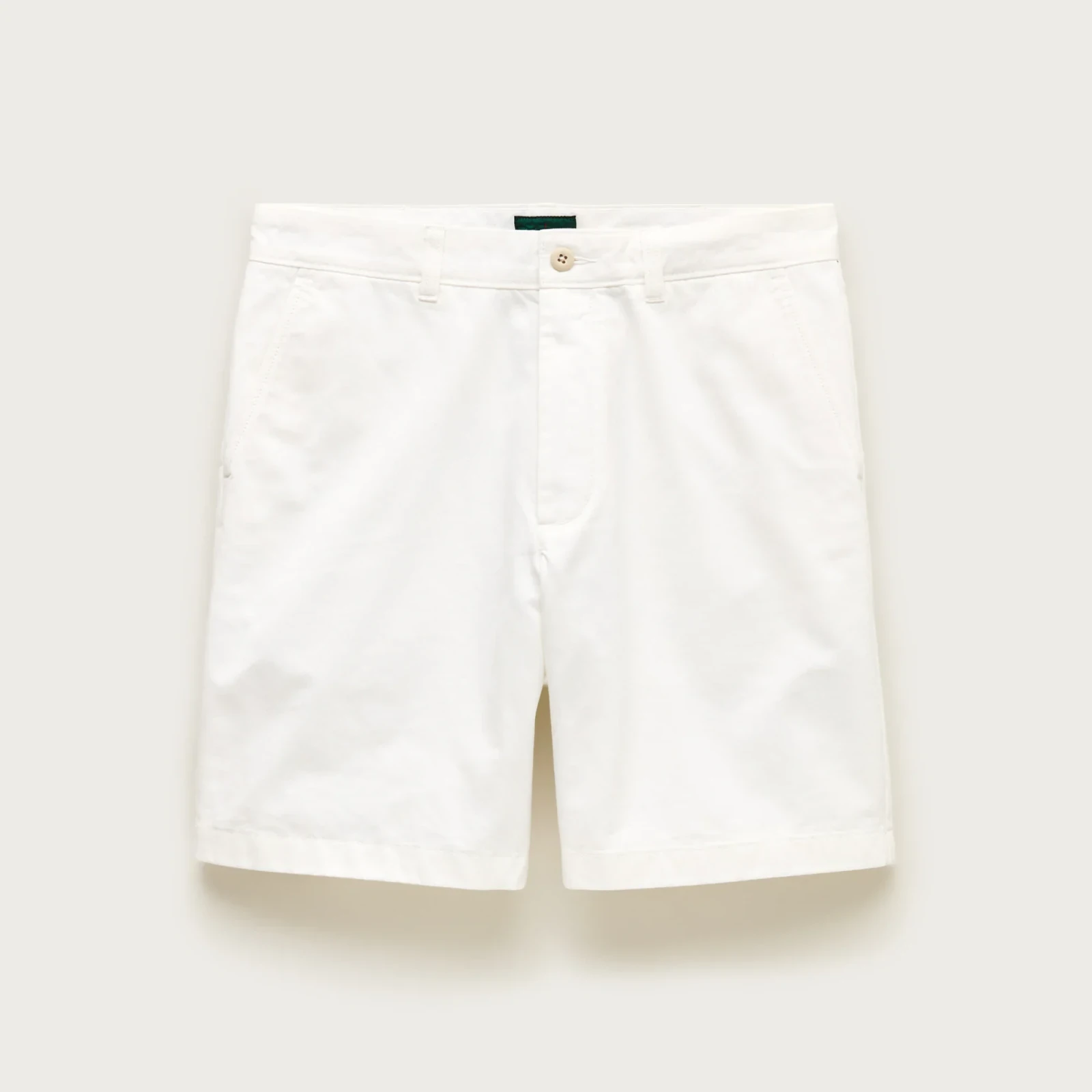 8" Classic chino short