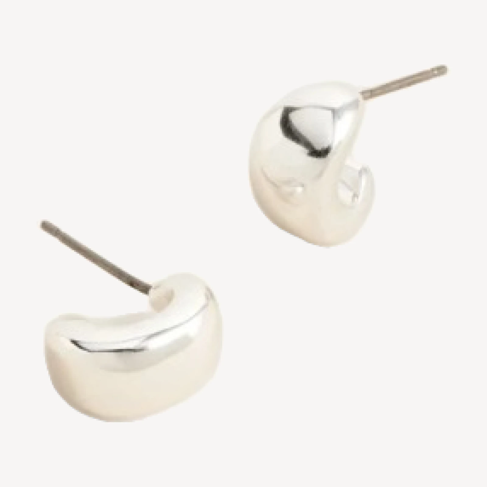 Small huggie hoop earrings