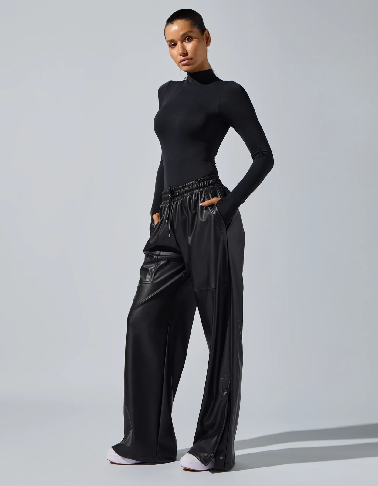 CARA LEATHER PANTS [BLACK]
