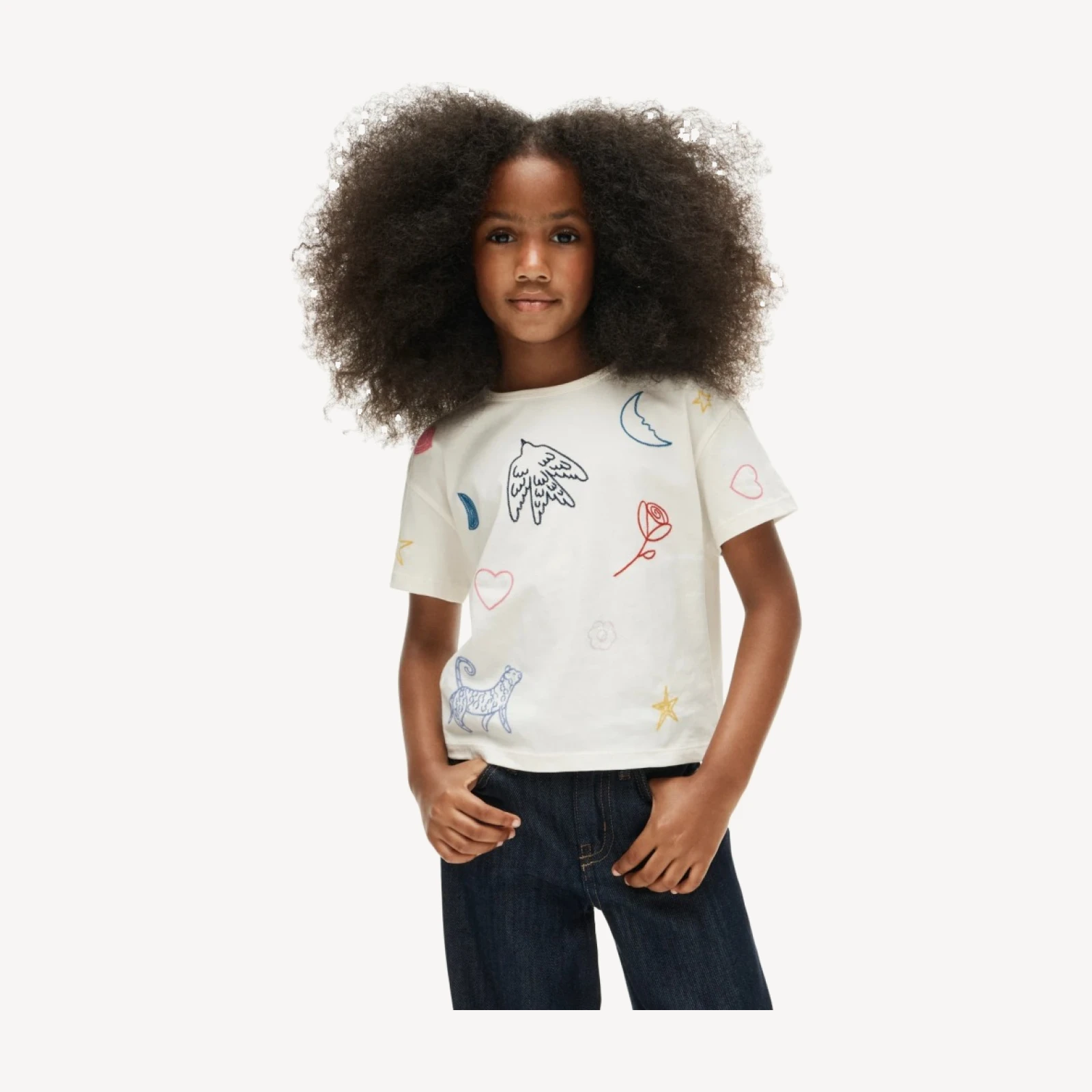 Girls' everyday T-shirt with embroidery