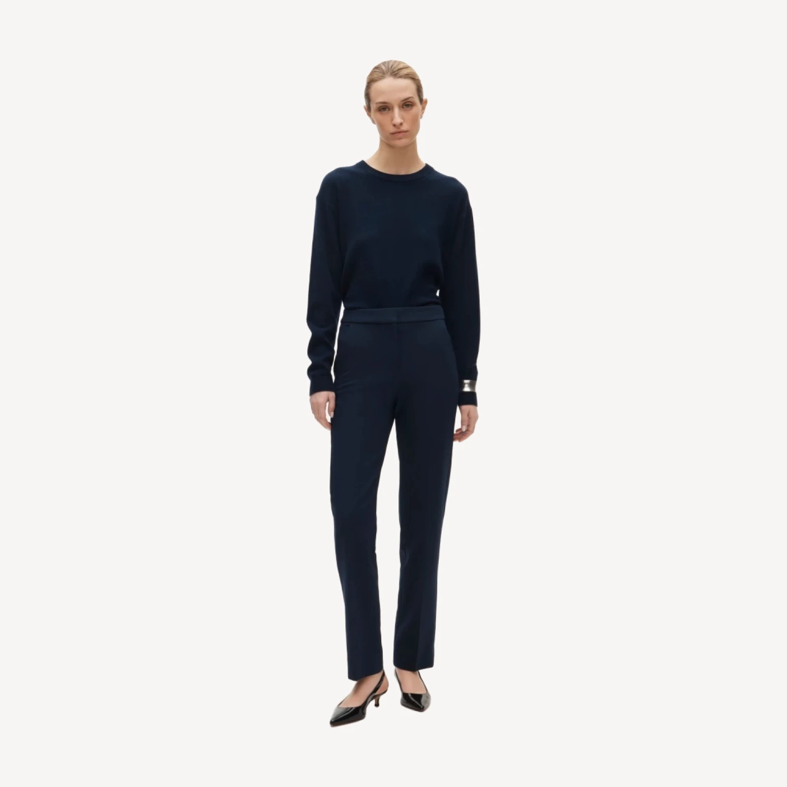 Kate straight-leg pant in four-season stretch