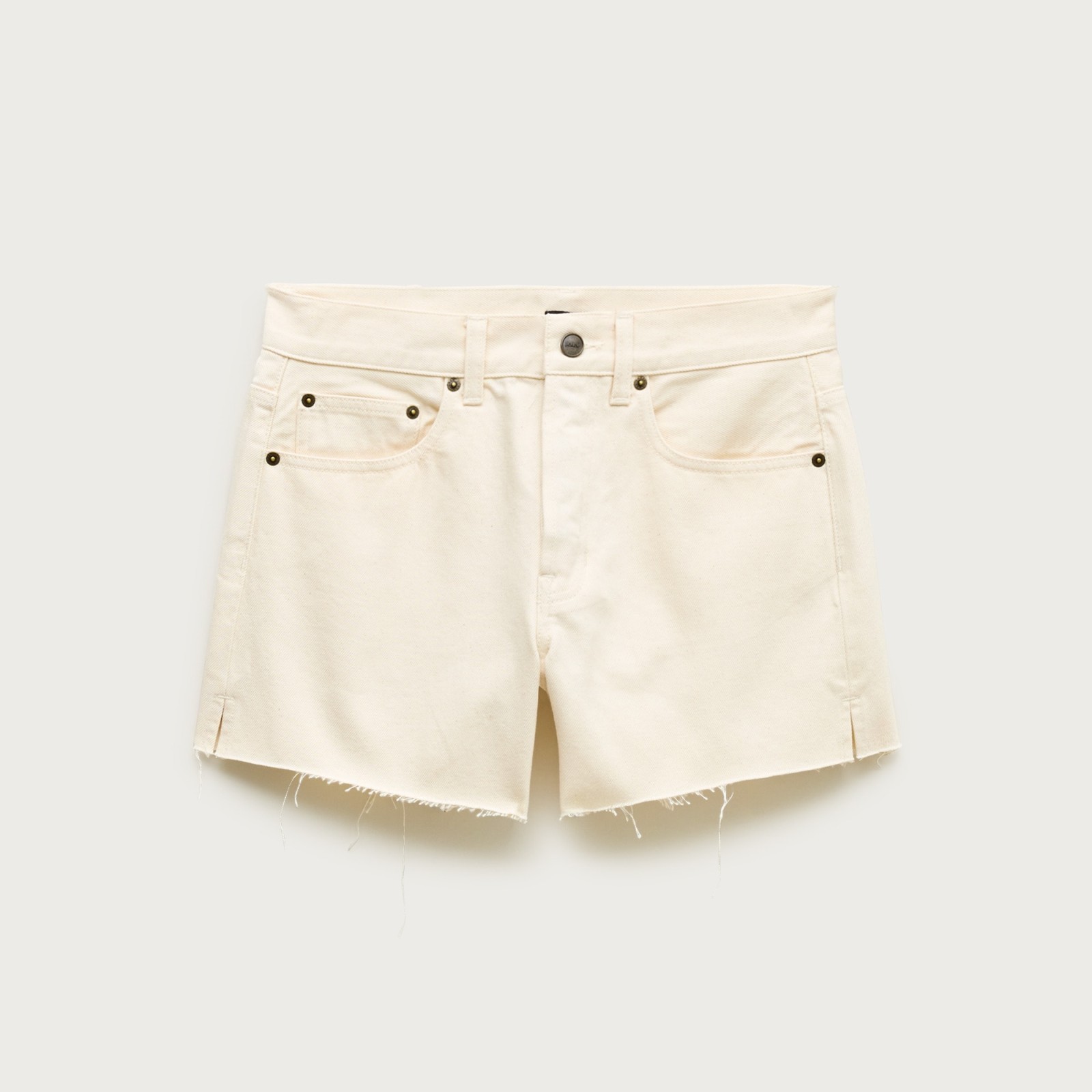 Mid-rise A-line denim short in ecru