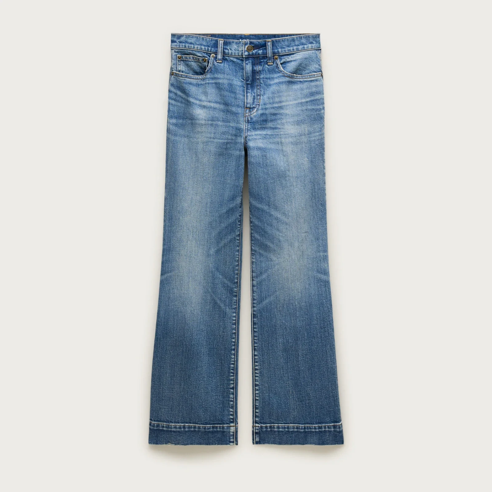 Charley kickout cropped jean in semi-stretch