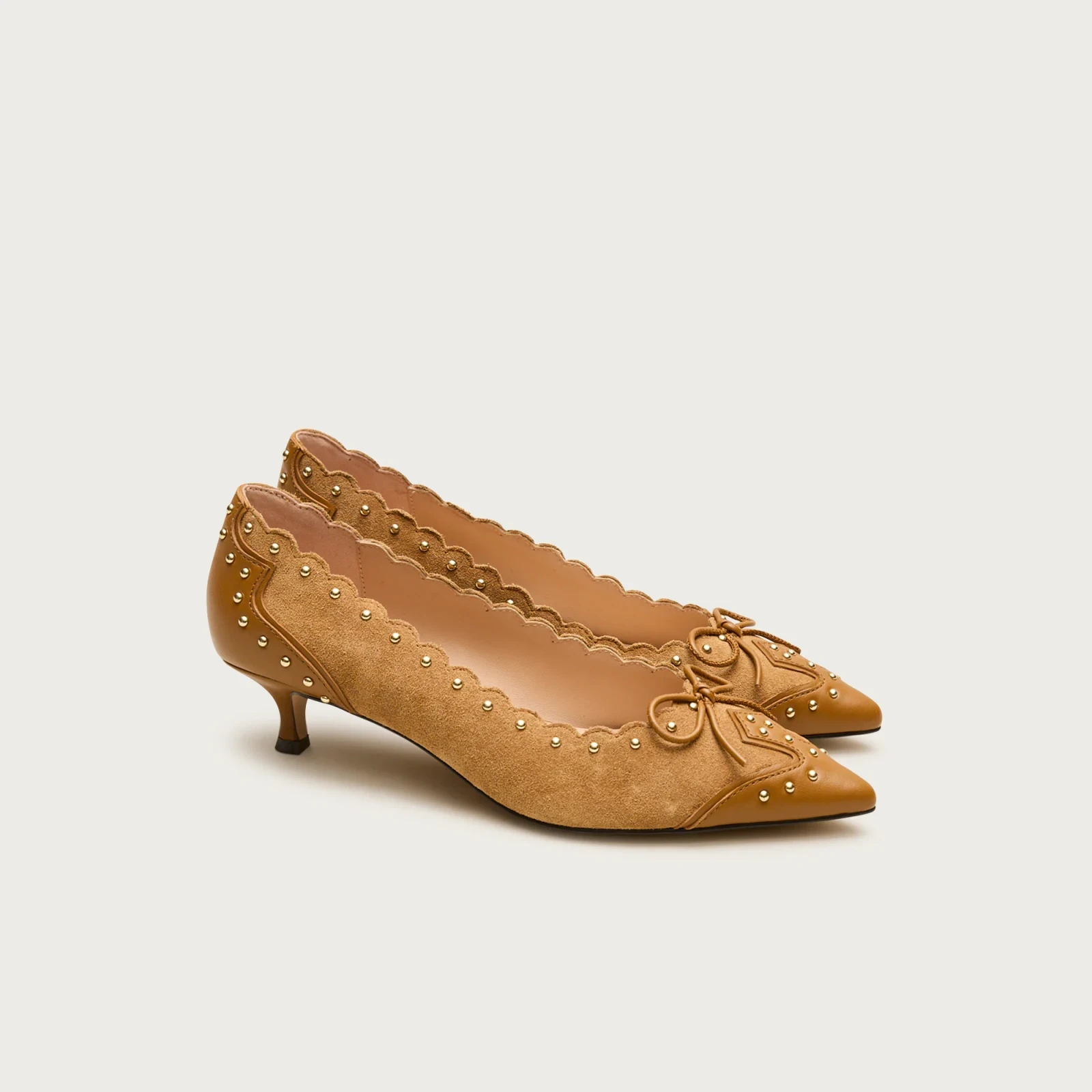 Robin studded pumps in suede