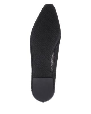 Badgley Mischka Women's Raelyn Lace Ballet Flats