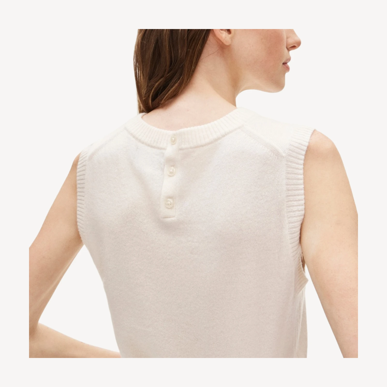 Cashmere sweater shell