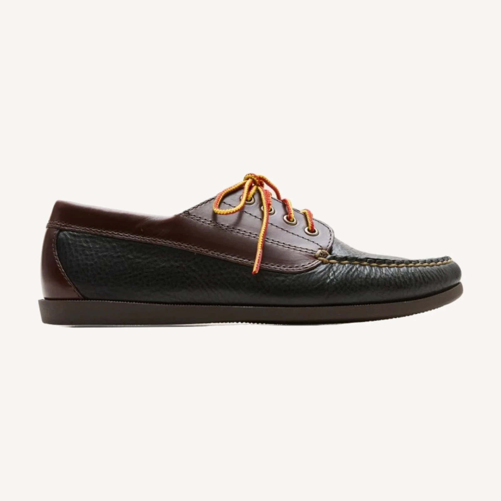 Four-eye lake shoes in leather